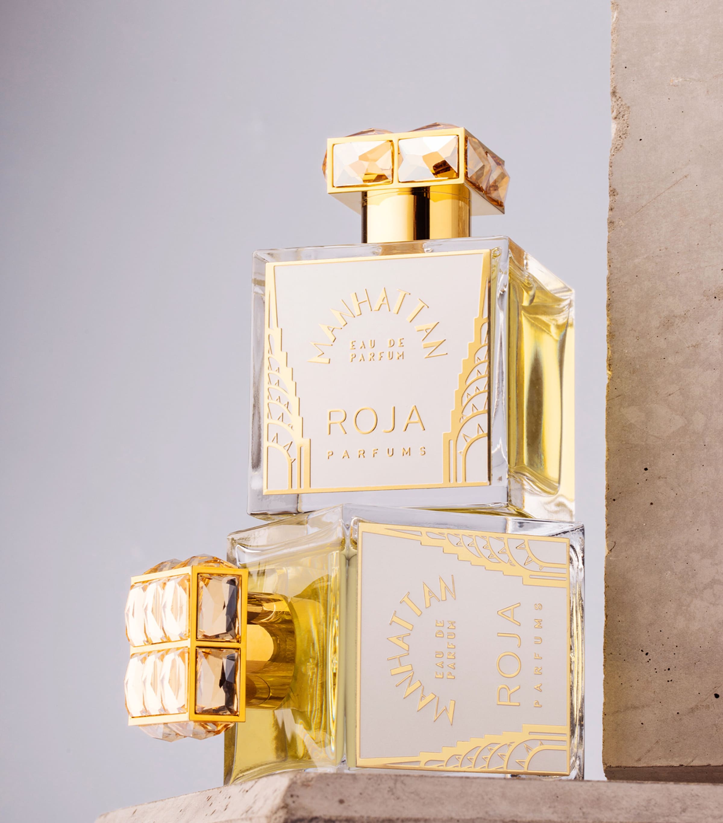 Manhattan Eau de Parfum (100ml) NO COLOUR Image 5