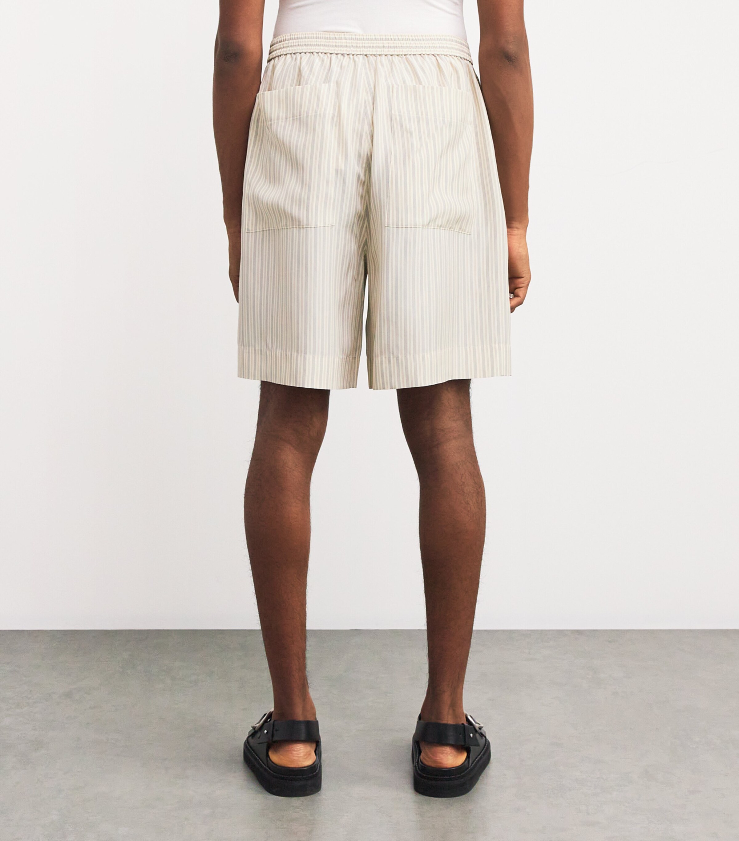 Róhe Mens Silk Striped Shorts Cream Hrtg Strip Image 4