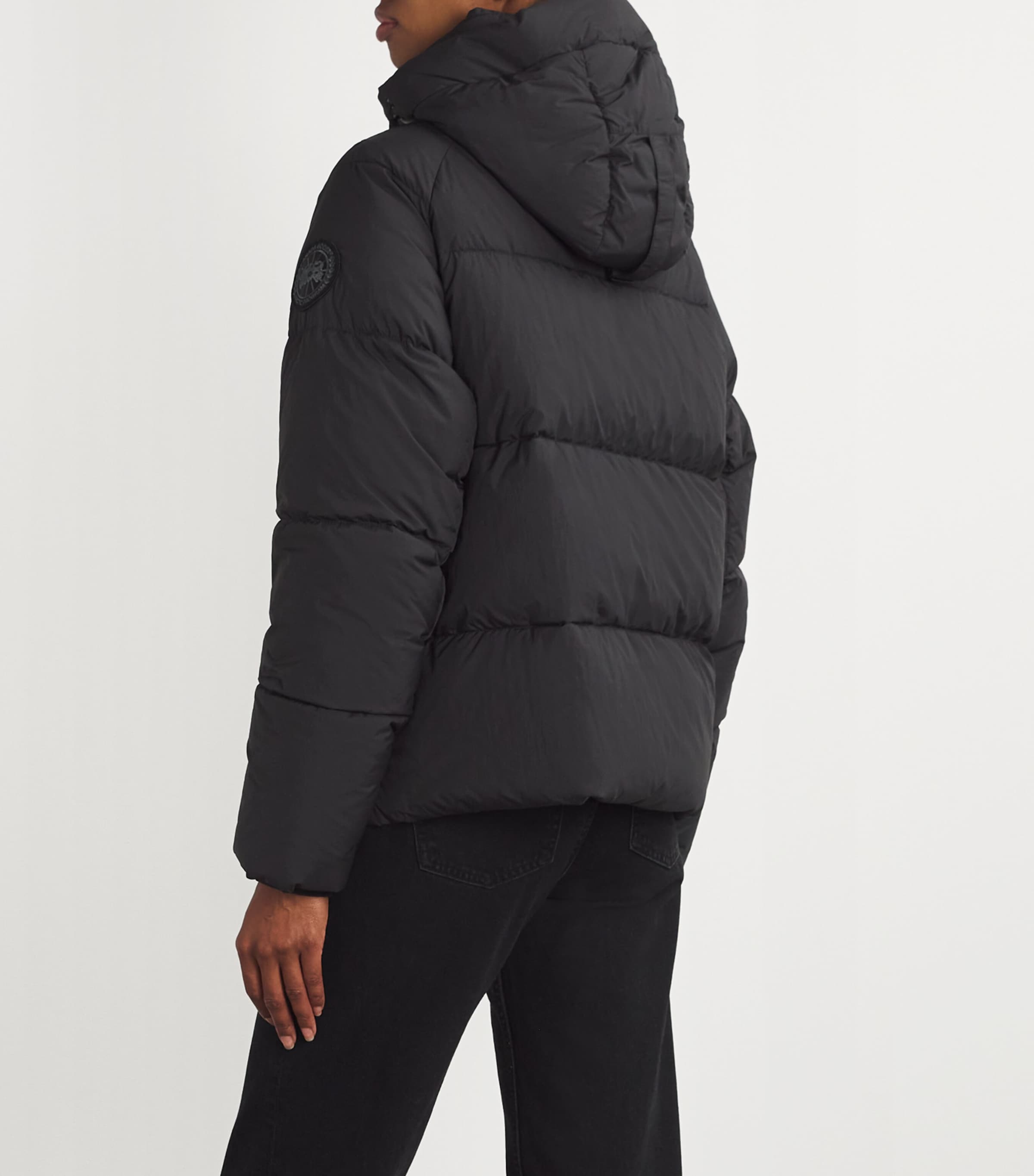 Down Water-Resistant Junction Parka 9061 BLACK Image 4