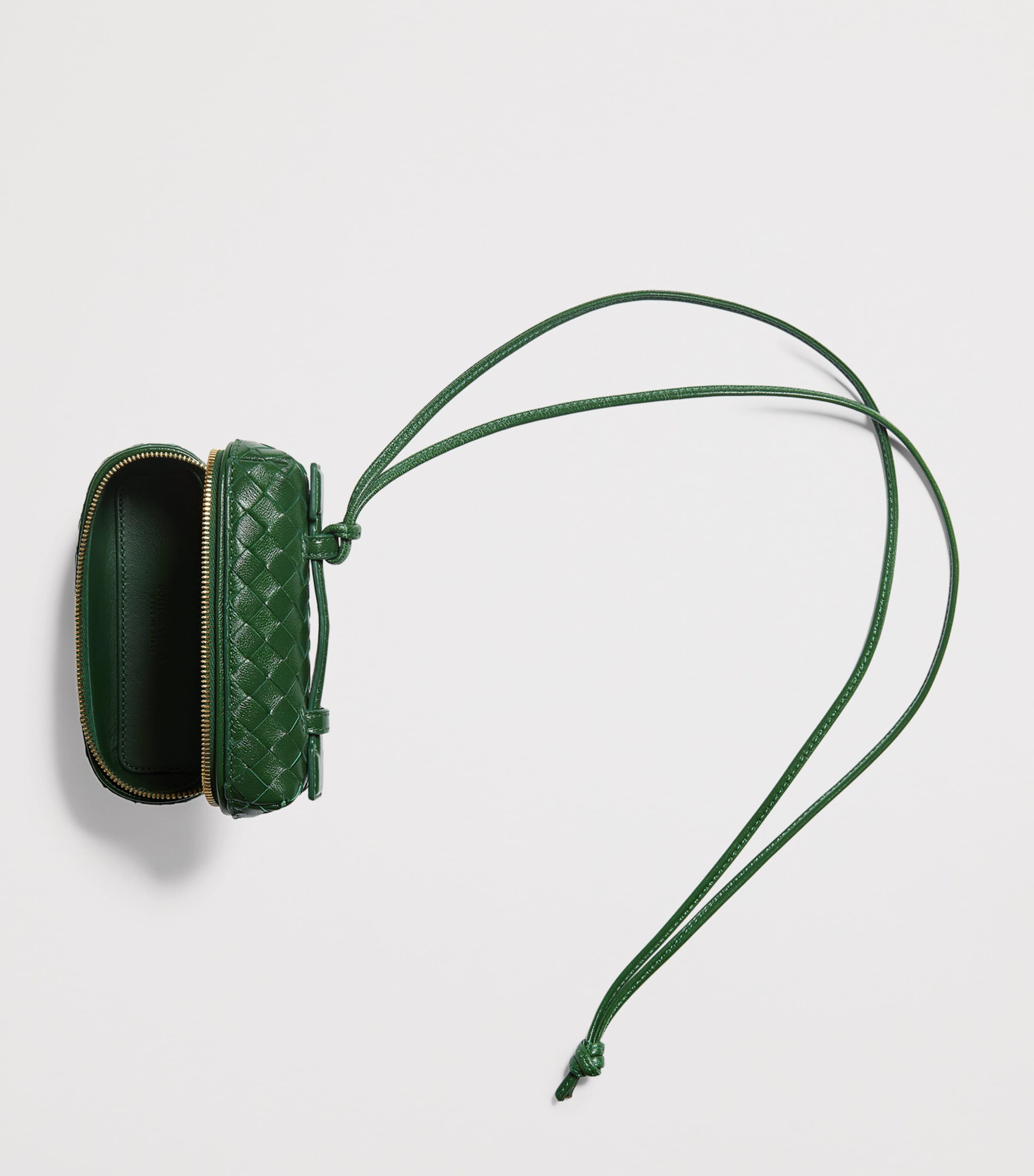 Bottega Veneta Candy Lambskin Intrecciato Bang Bang Pouch Image 5