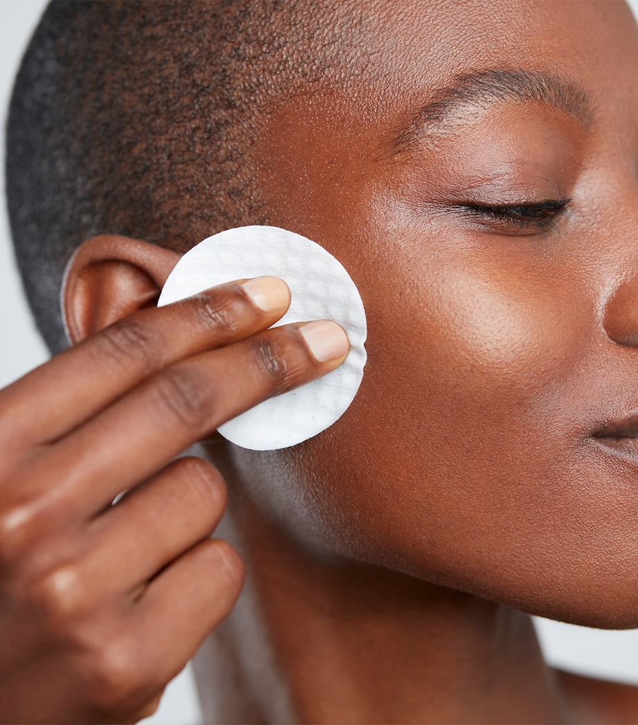 Dynamic Resurfacing Facial Pads (60 Pads) NO COLOUR Image 3