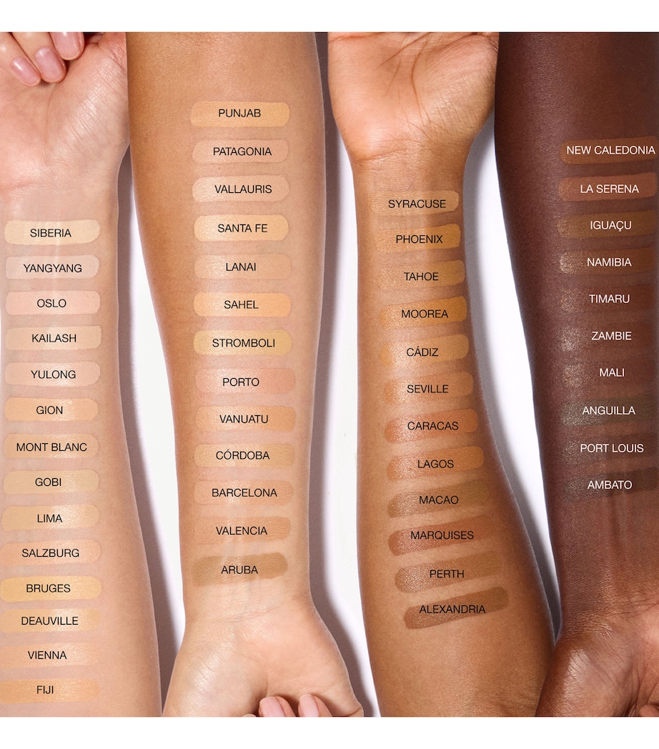 NARS Natural Matte Longwear Foundation Vienna Image 3