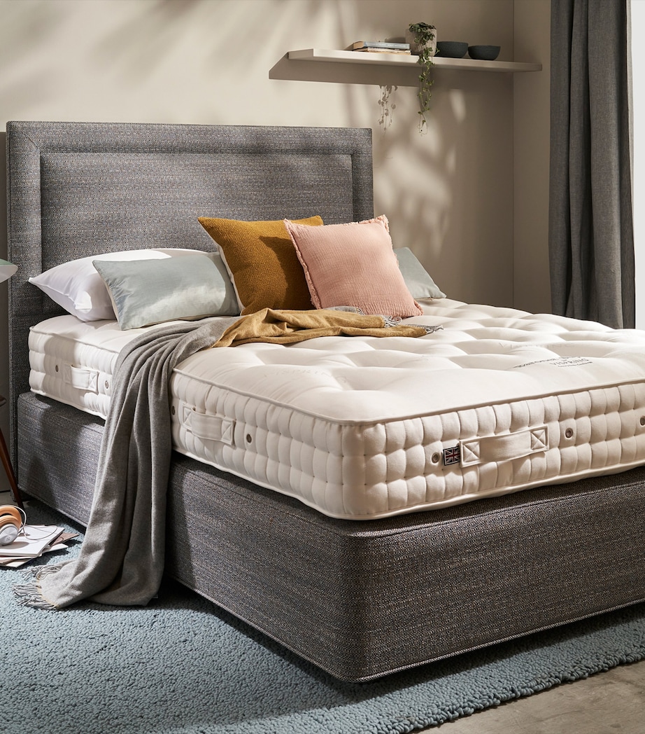 Firm Baronet Superb Mattress (150cm x 200cm) WHITE Image 2