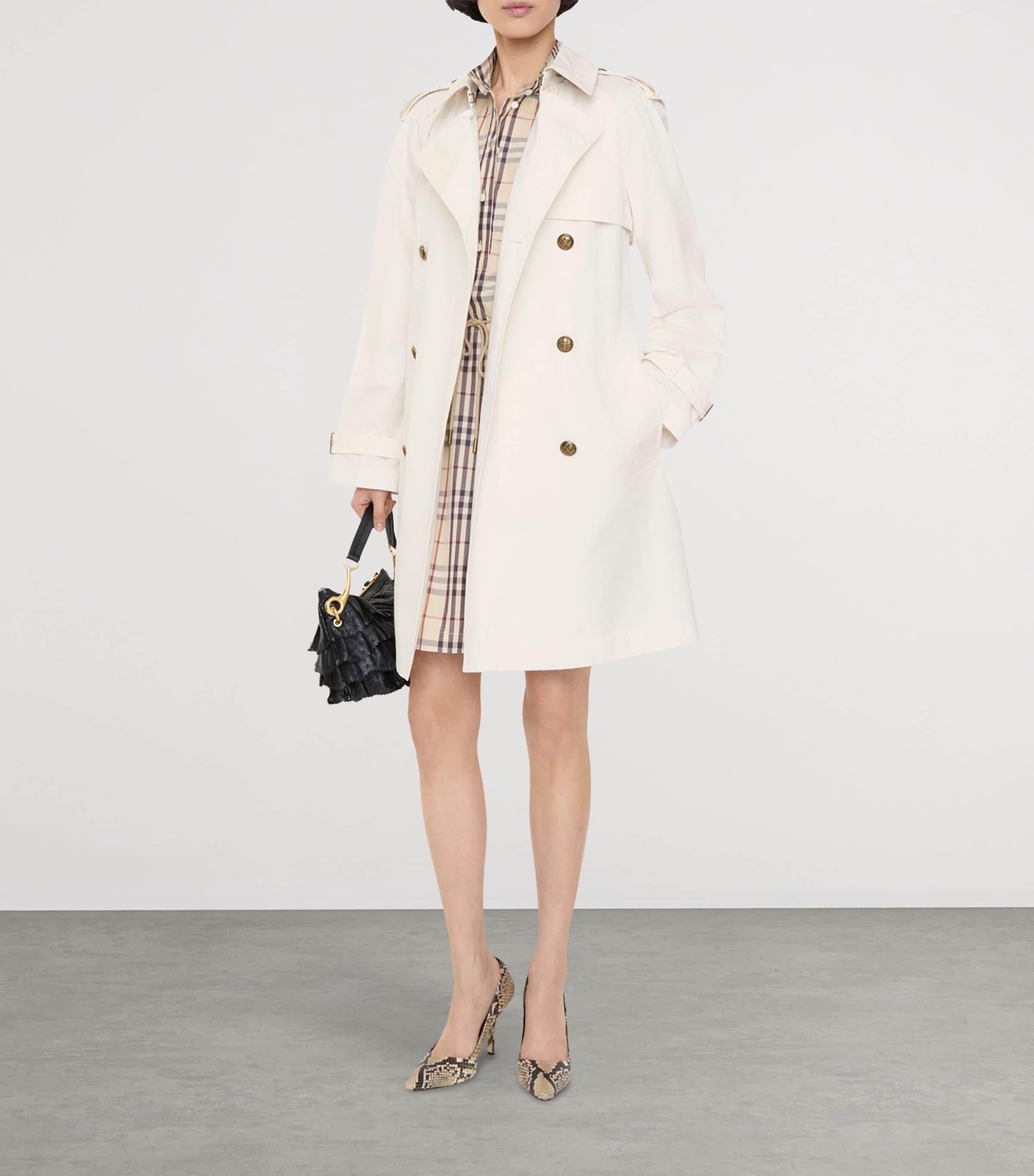 Burberry Womens Mid-Length Belgravia Trench Coat Seashell White Image 5