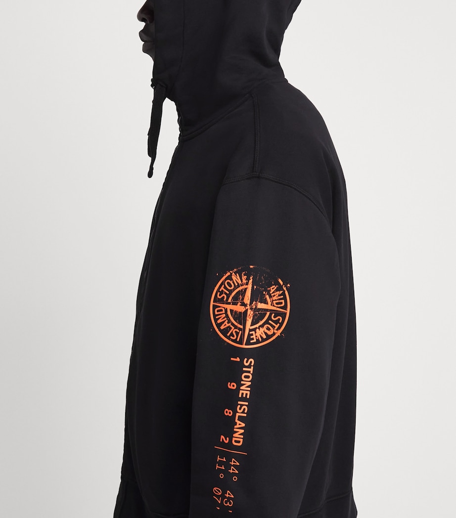 Stone Island Mens Oversized Compass Zip-Up Hoodie Image 3