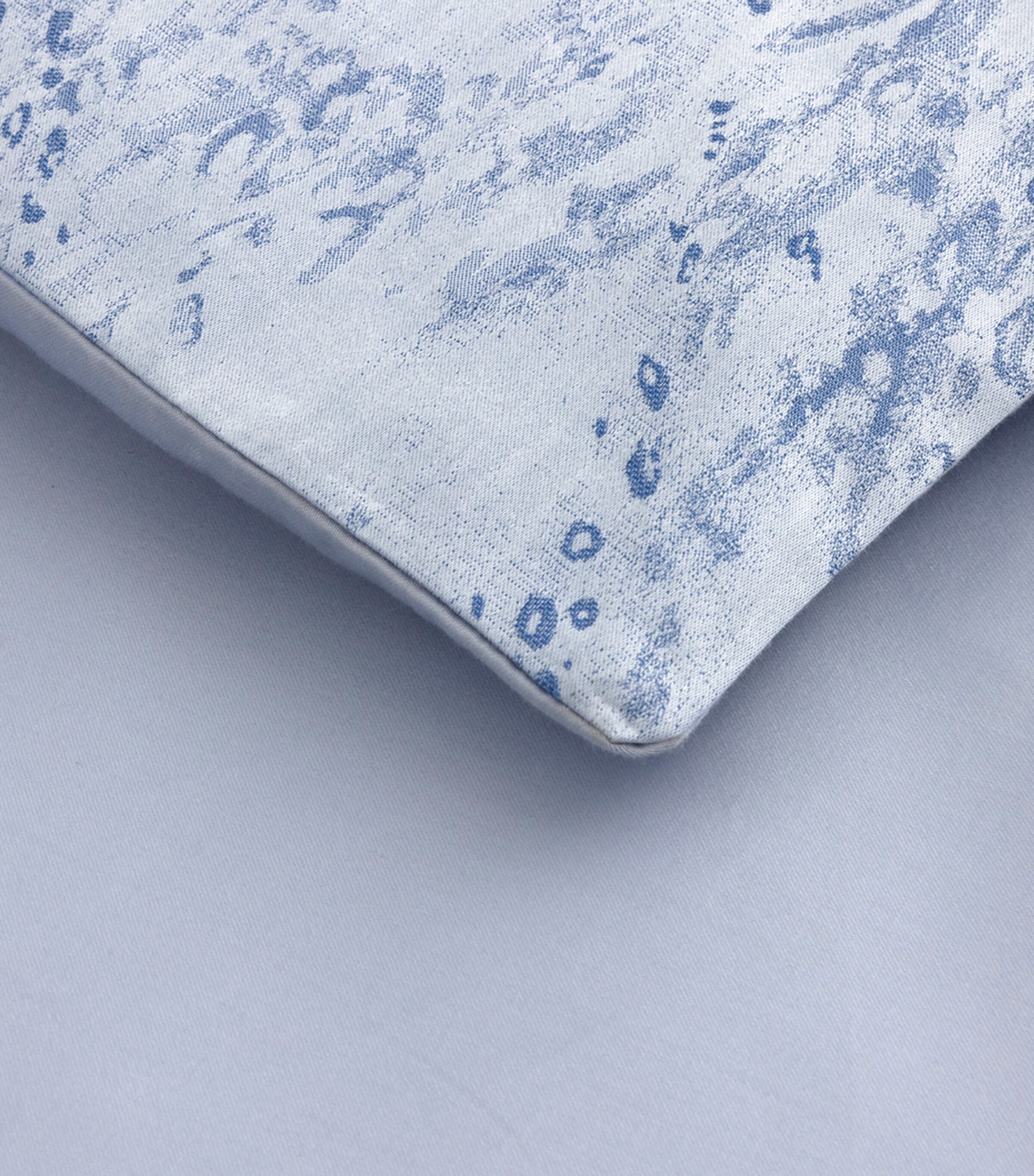 Yves Delorme Ecumes Super King Duvet Cover (260cm x 220cm) Blue Image 3