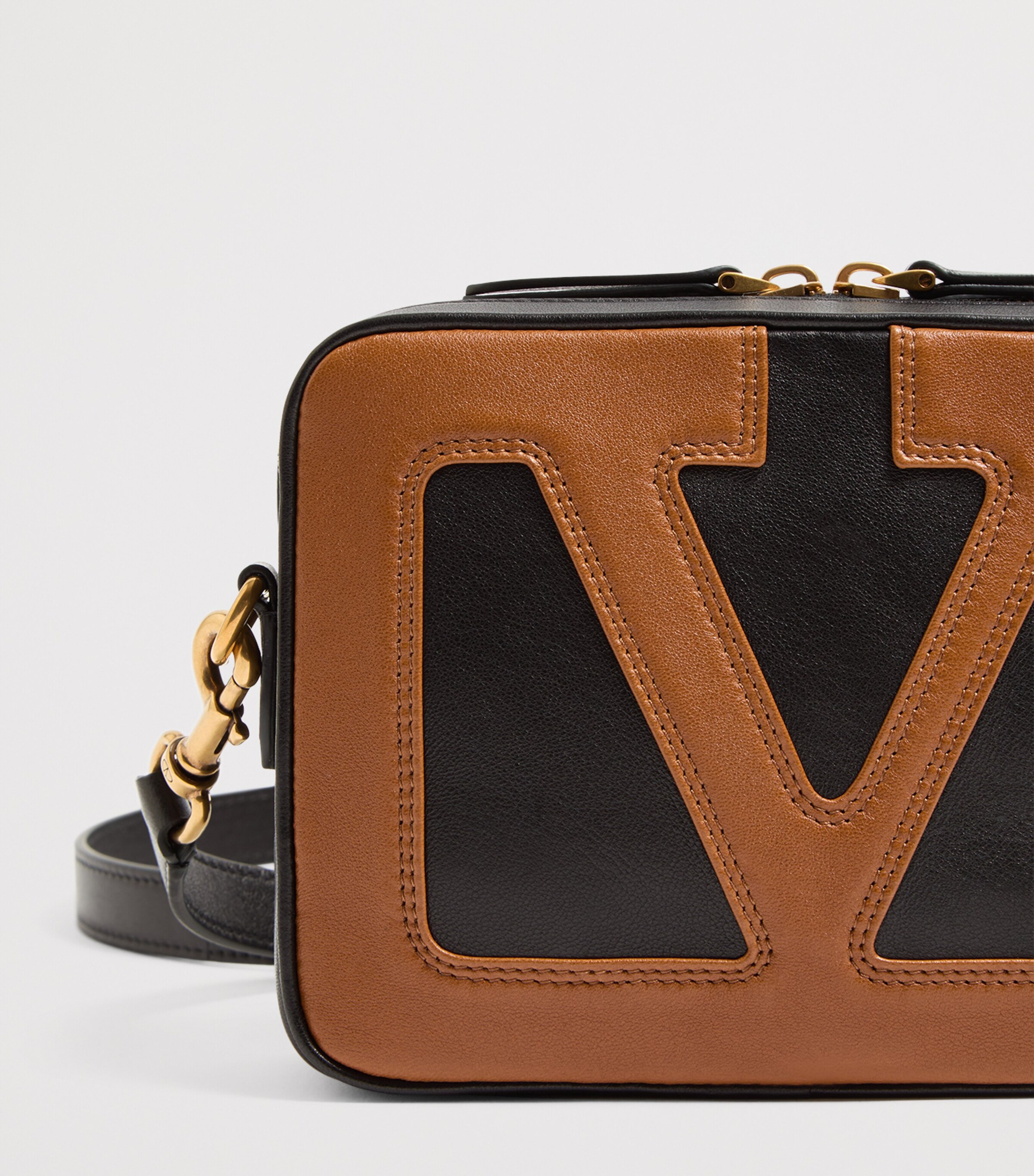 ショルダーバッグ Valentino Garavani Viva Superstar Leather Camera Case Viva Superstar leather crossbody bag in white - Valentino