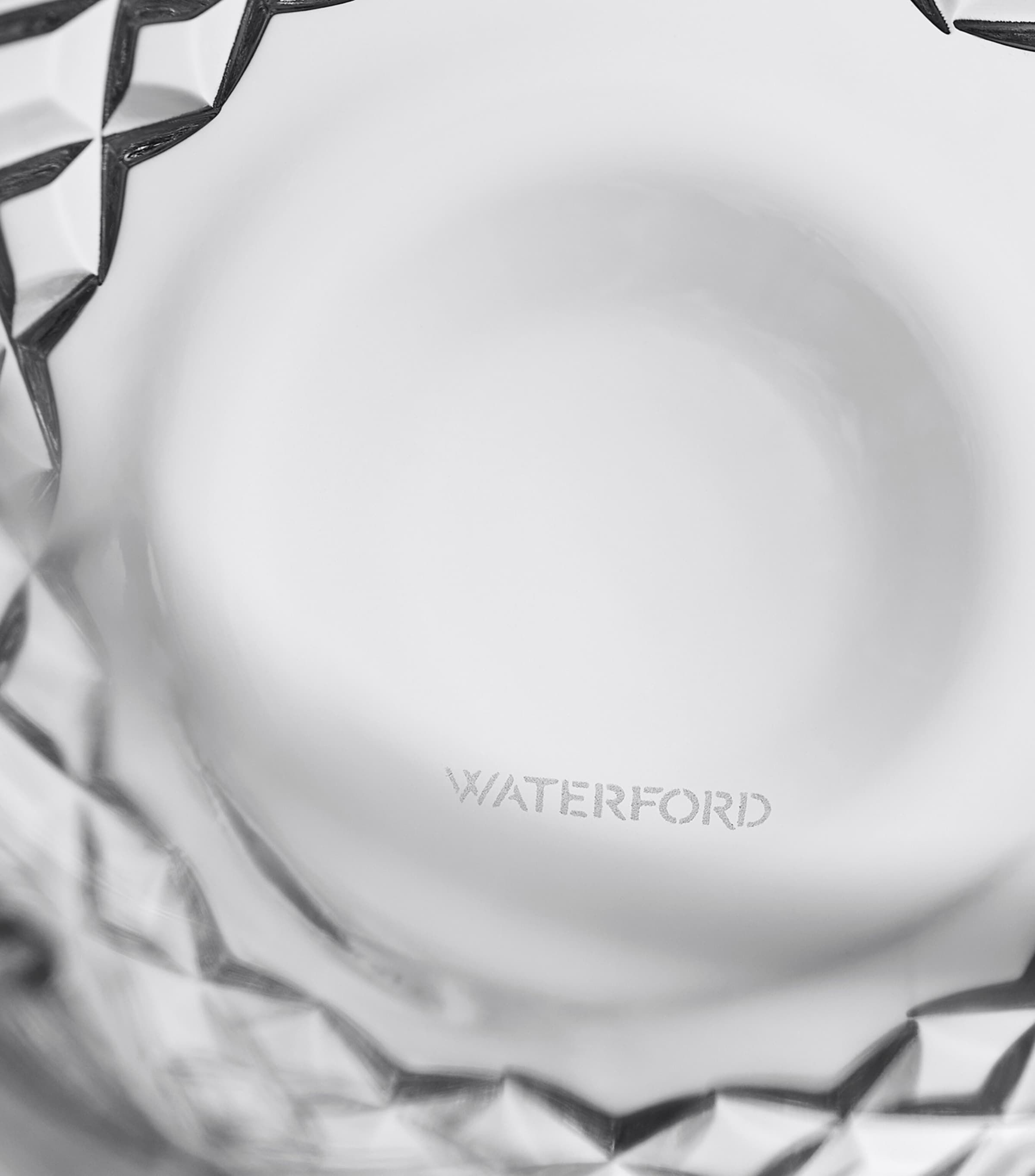 Set of 2 Lismore Essence Stemless Red Wine Glasses (610ml) CLEAR Image 4