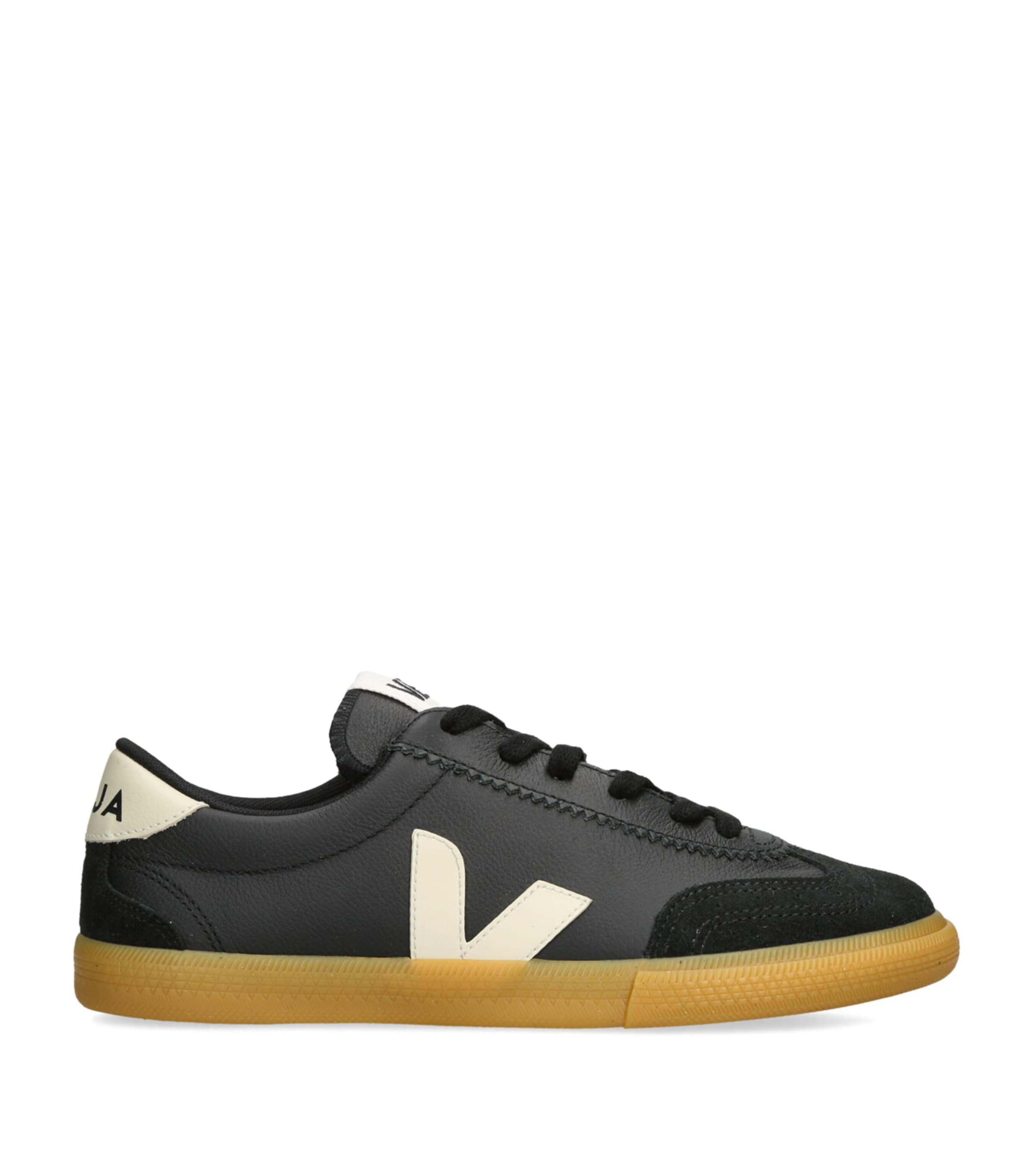 Veja Volley Black Sneaker With Side Logo And Lettering Logo On The Heel In Organic Cotton Unisex