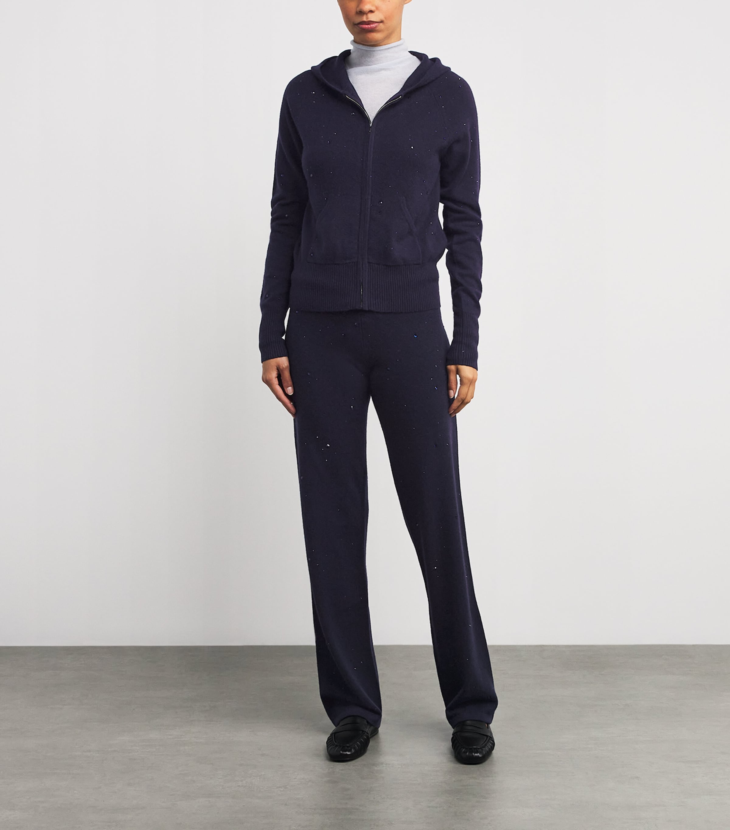 William Sharp Womens Cashmere Crystal-Embellished Hoodie Midnight/dark I Image 2