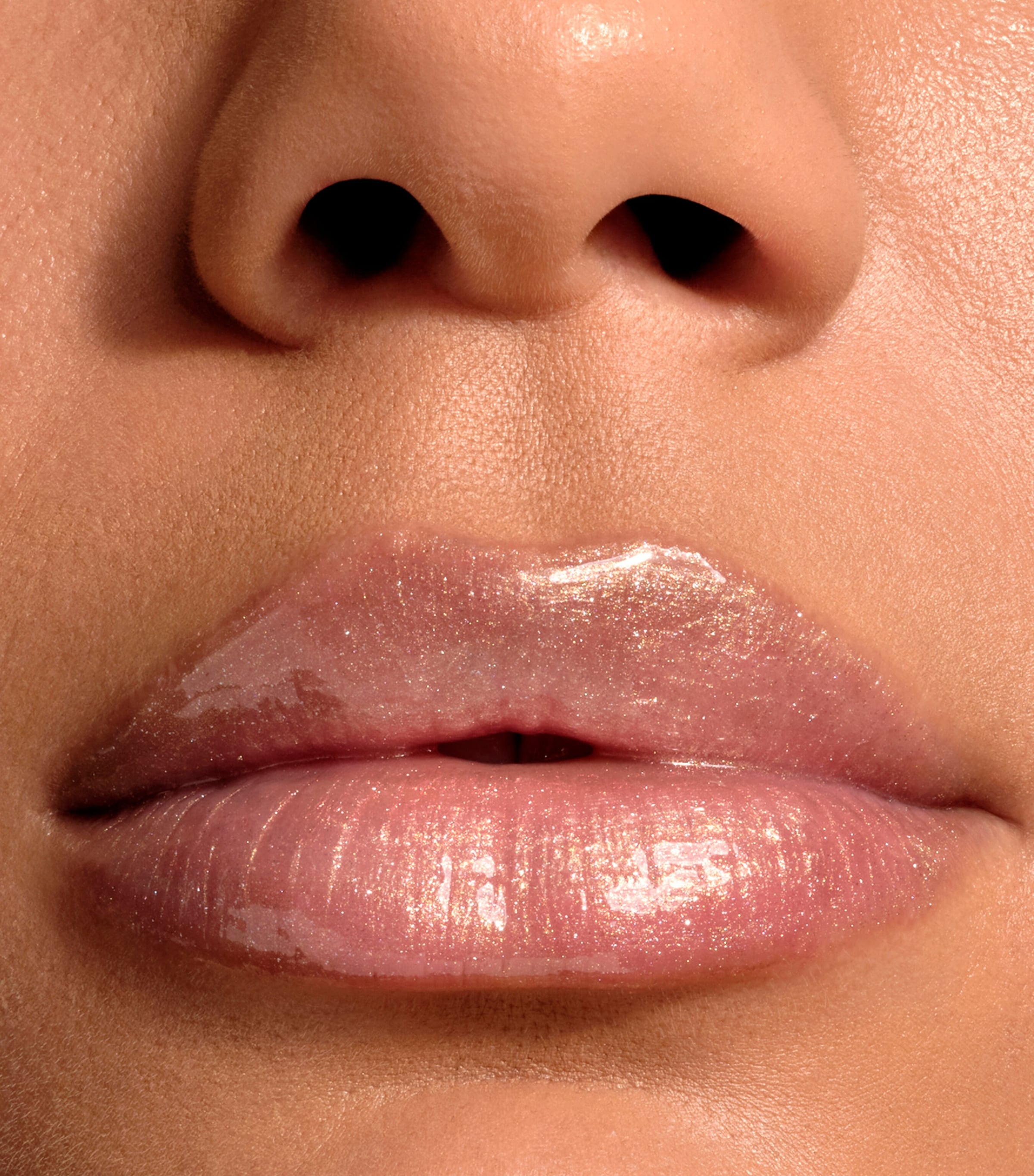 Armani Prisma Glass Icy Plumper Lip Gloss GOLDEN ICE Image 7