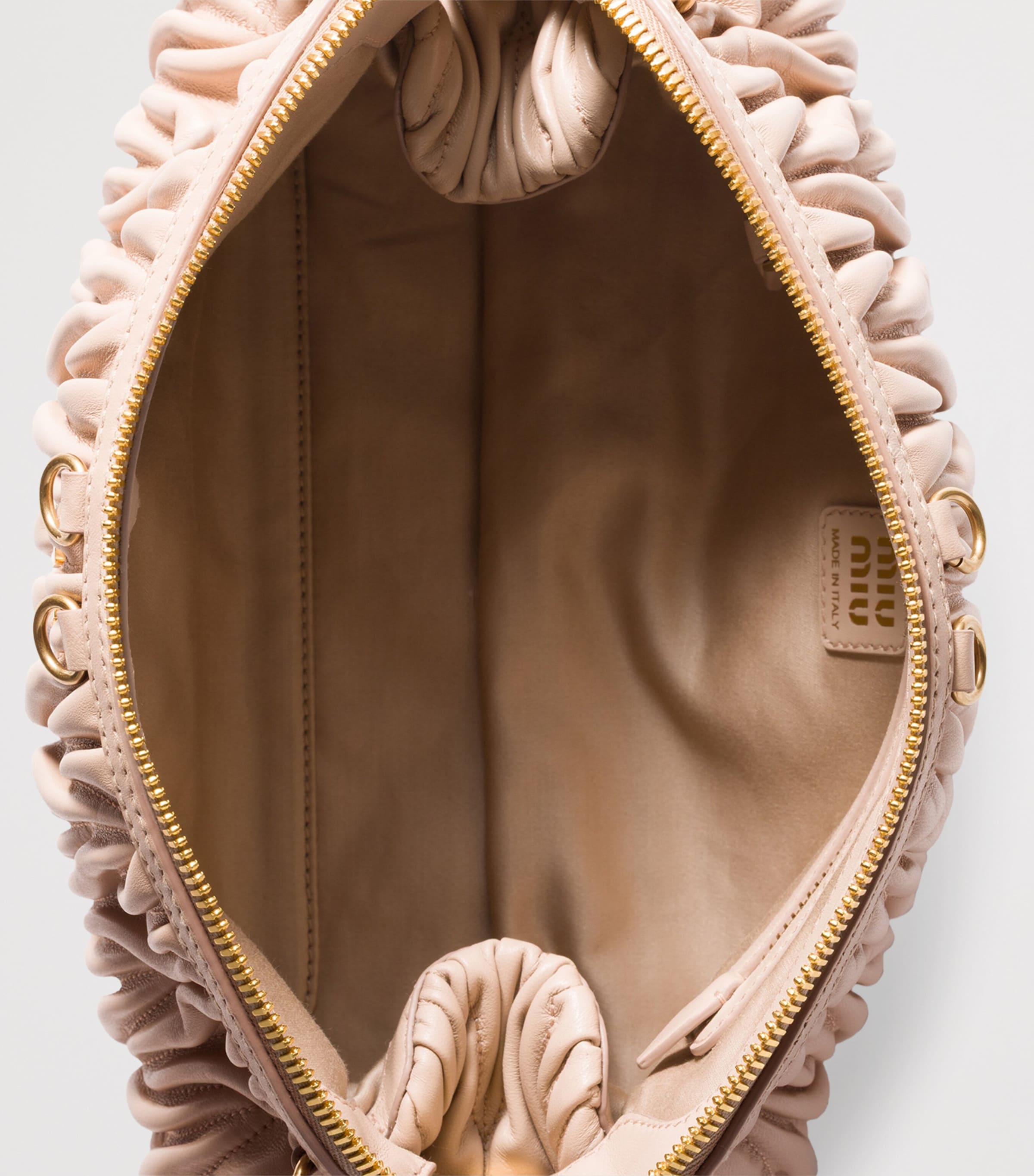 Matelassé Leather Clutch Bag F0236 Image 4