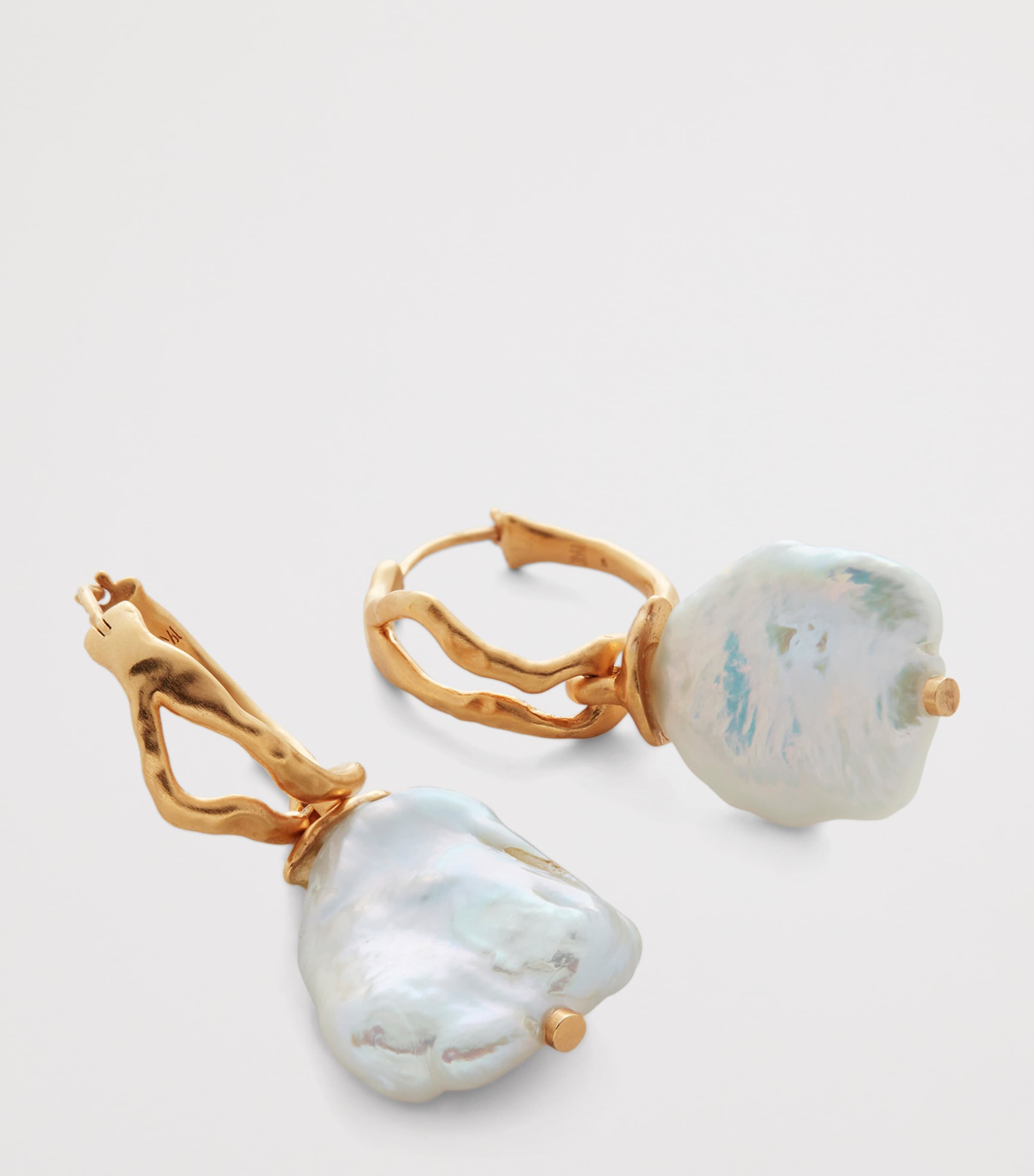 x Mother of Pearl Large Gold Vermeil and Keshi Pearl Drop Earrings 18K GOLD VERMEIL Image 2