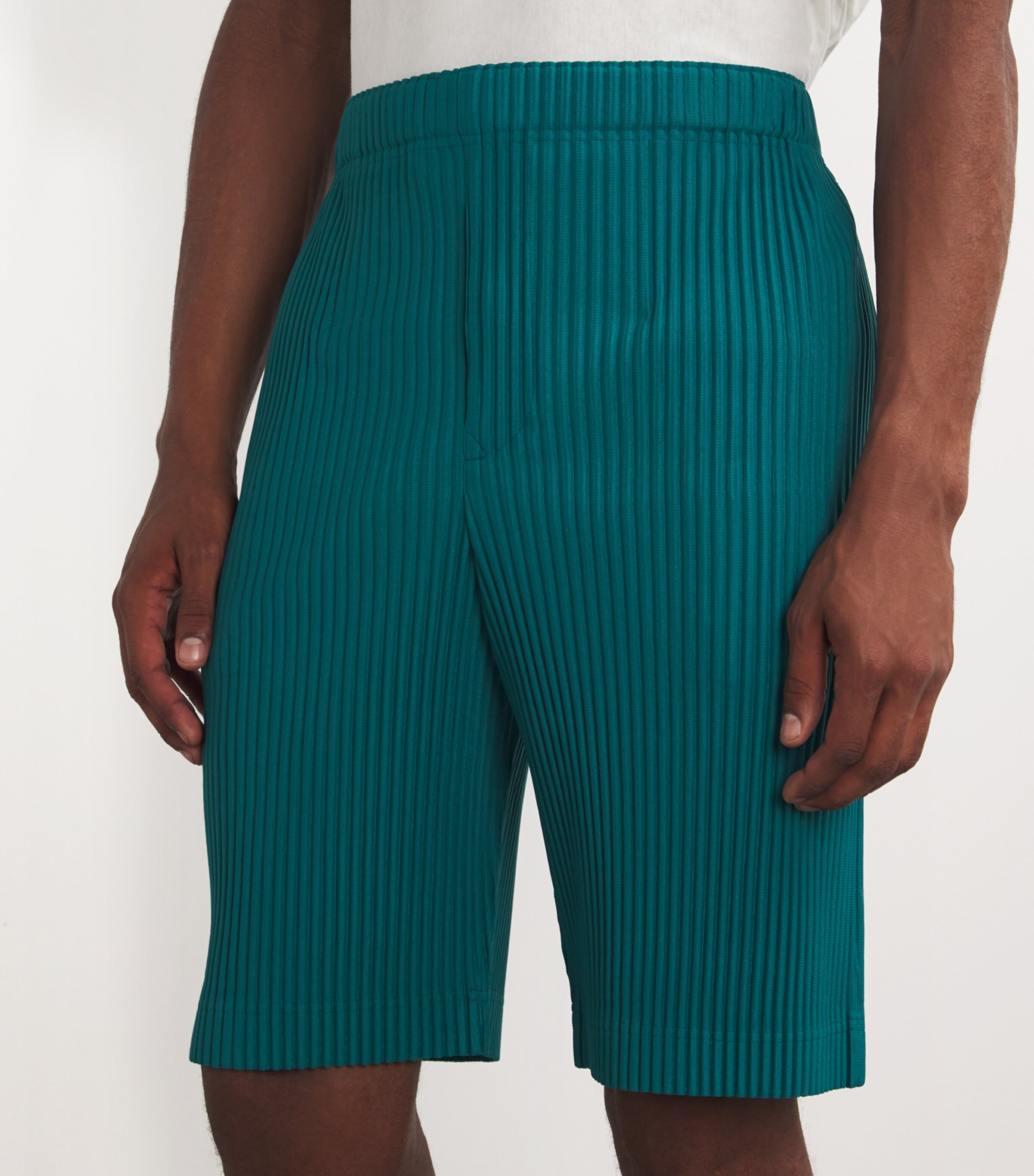 homme plisse isseymiyake ショーツ サイズ3 Homme Plissé Issey Miyake Green Pleated Shorts | Harrods JP