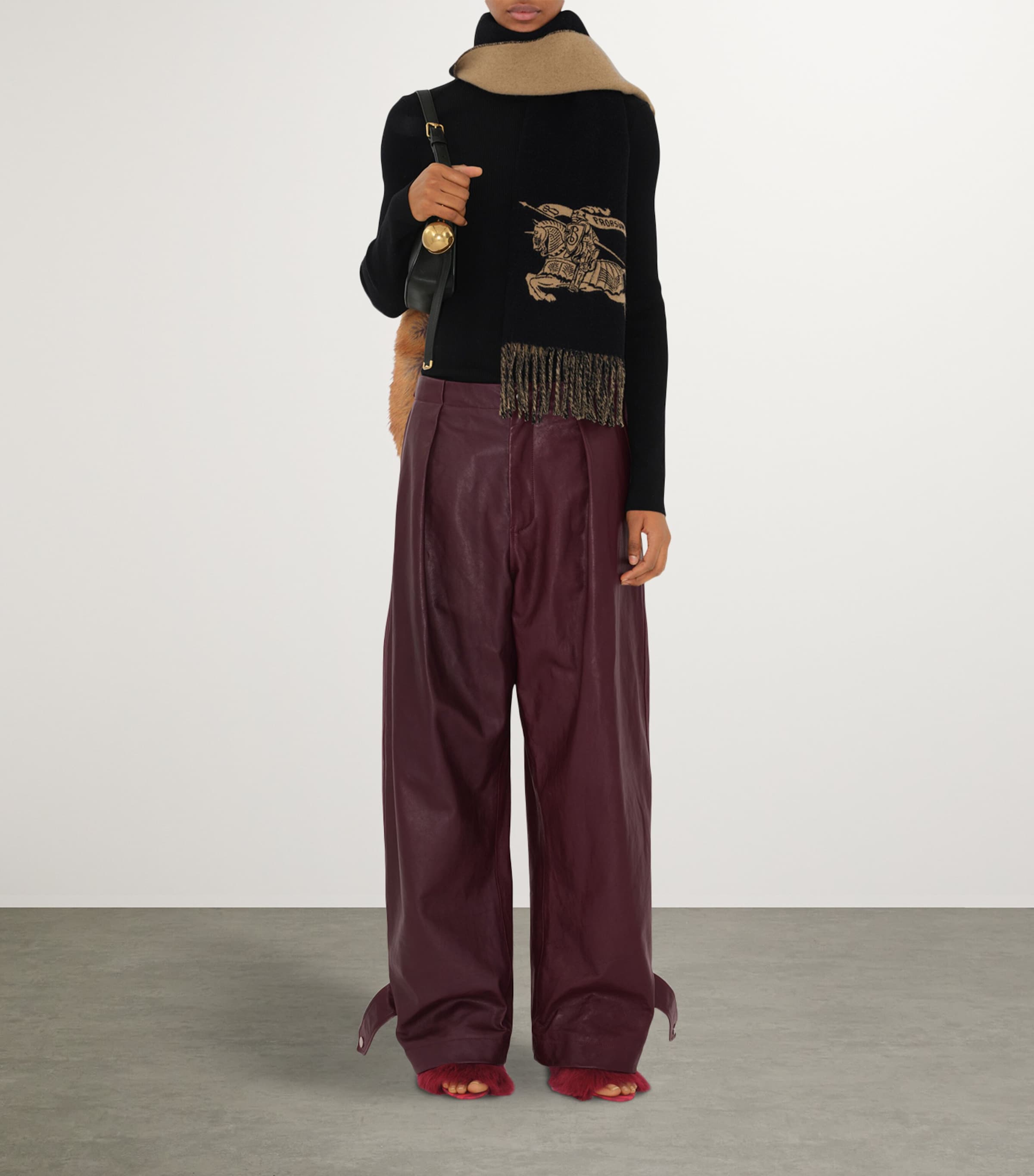 Cashmere Reversible EKD Scarf CAMEL / BLACK Image 6