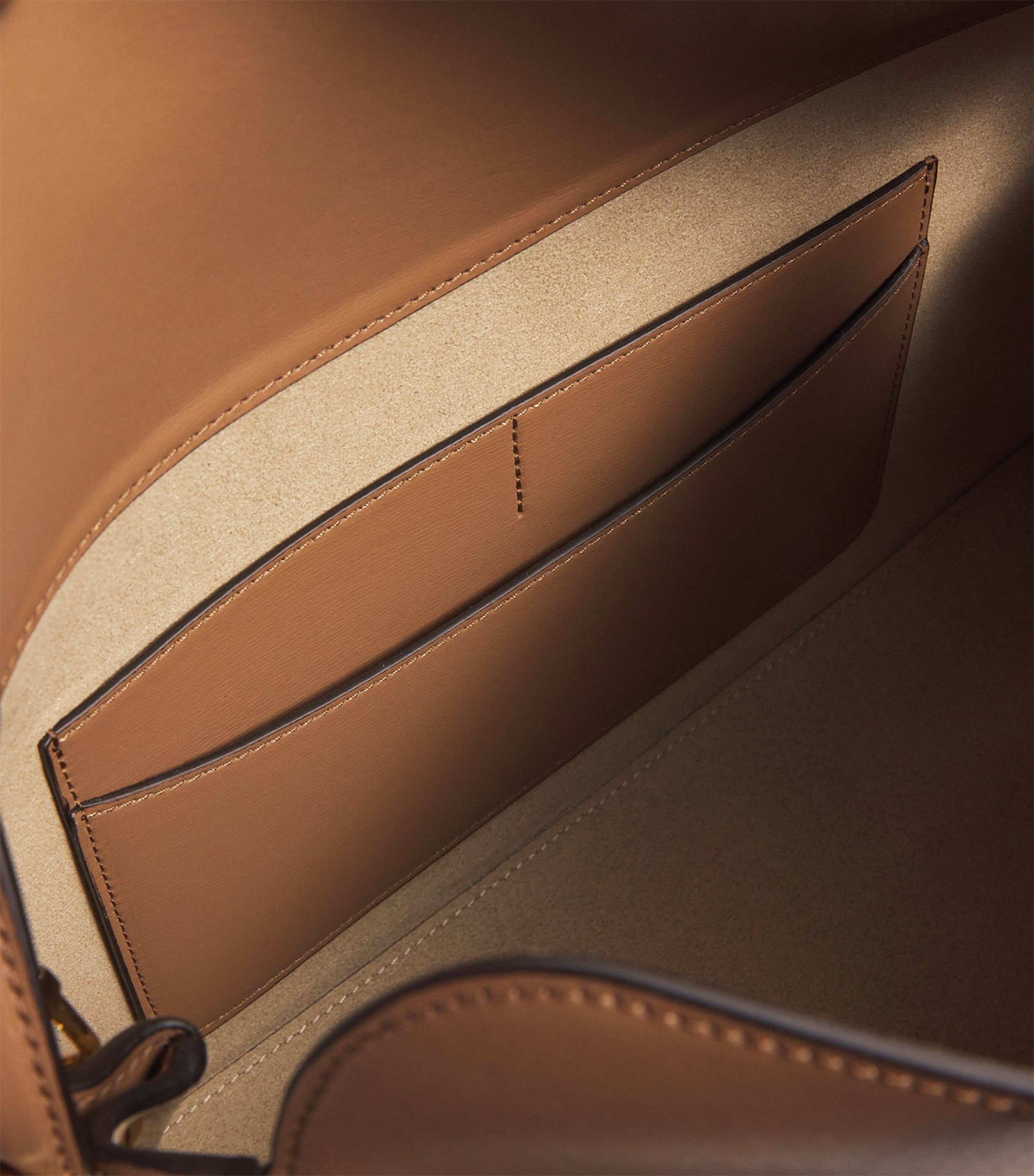 Large Leather T-Lock Top-Handle Bag 033 CAMEL Image 4