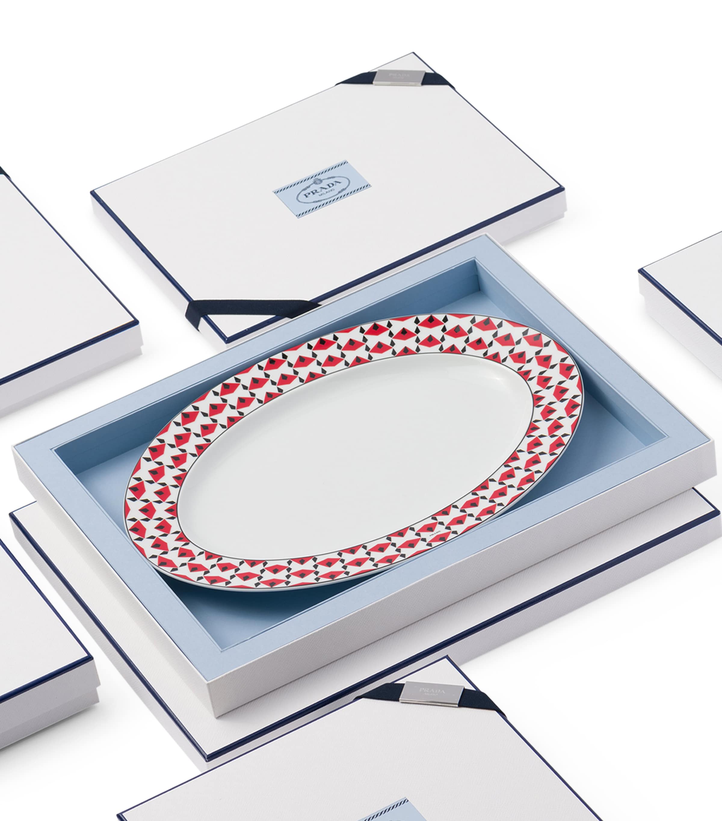 Vienna Serving Plate (40cm) F0E5X Image 4