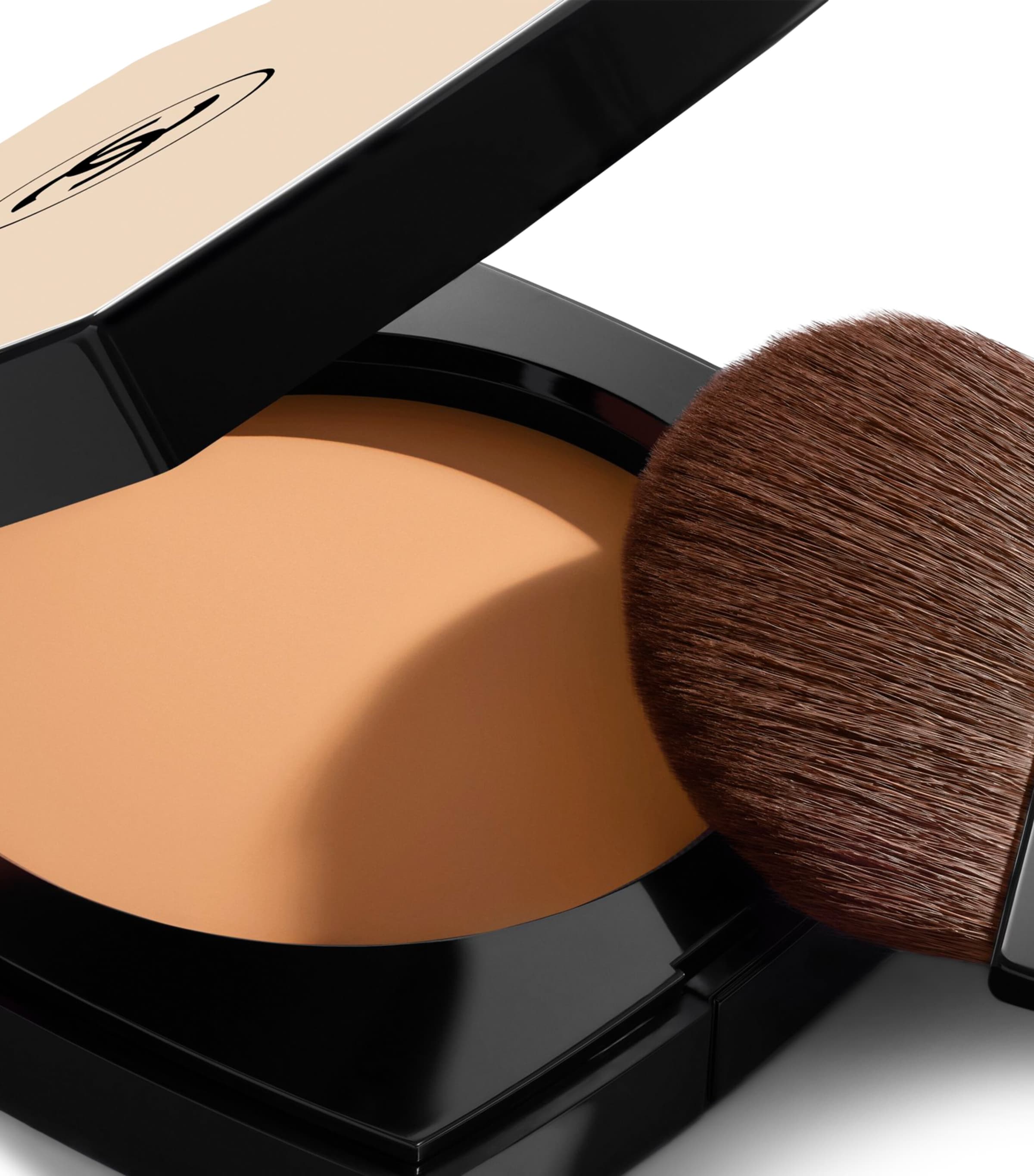 LES BEIGES Healthy Glow Sheer Powder B40 Image 2