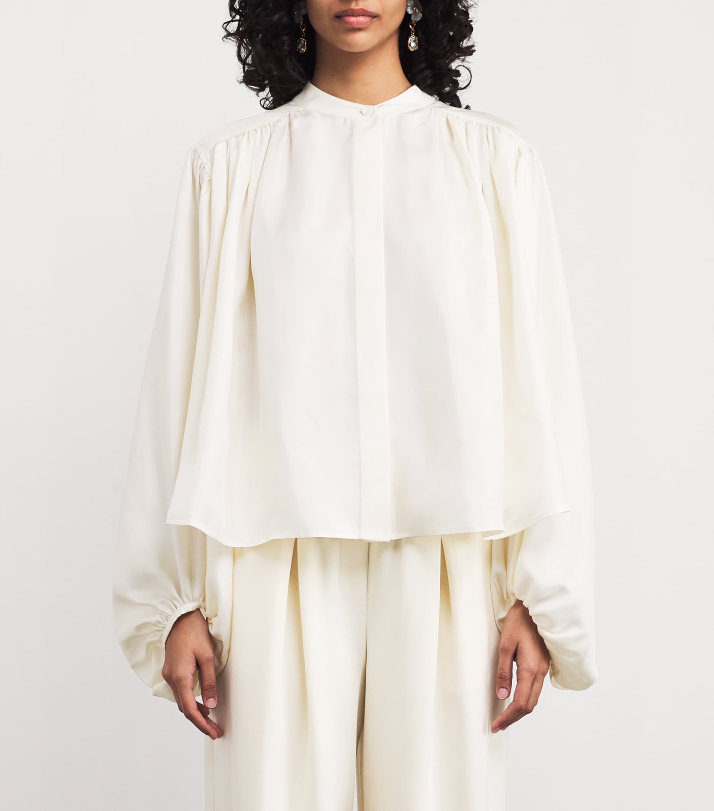 Silk Pleated Blouse CREAM Image 3