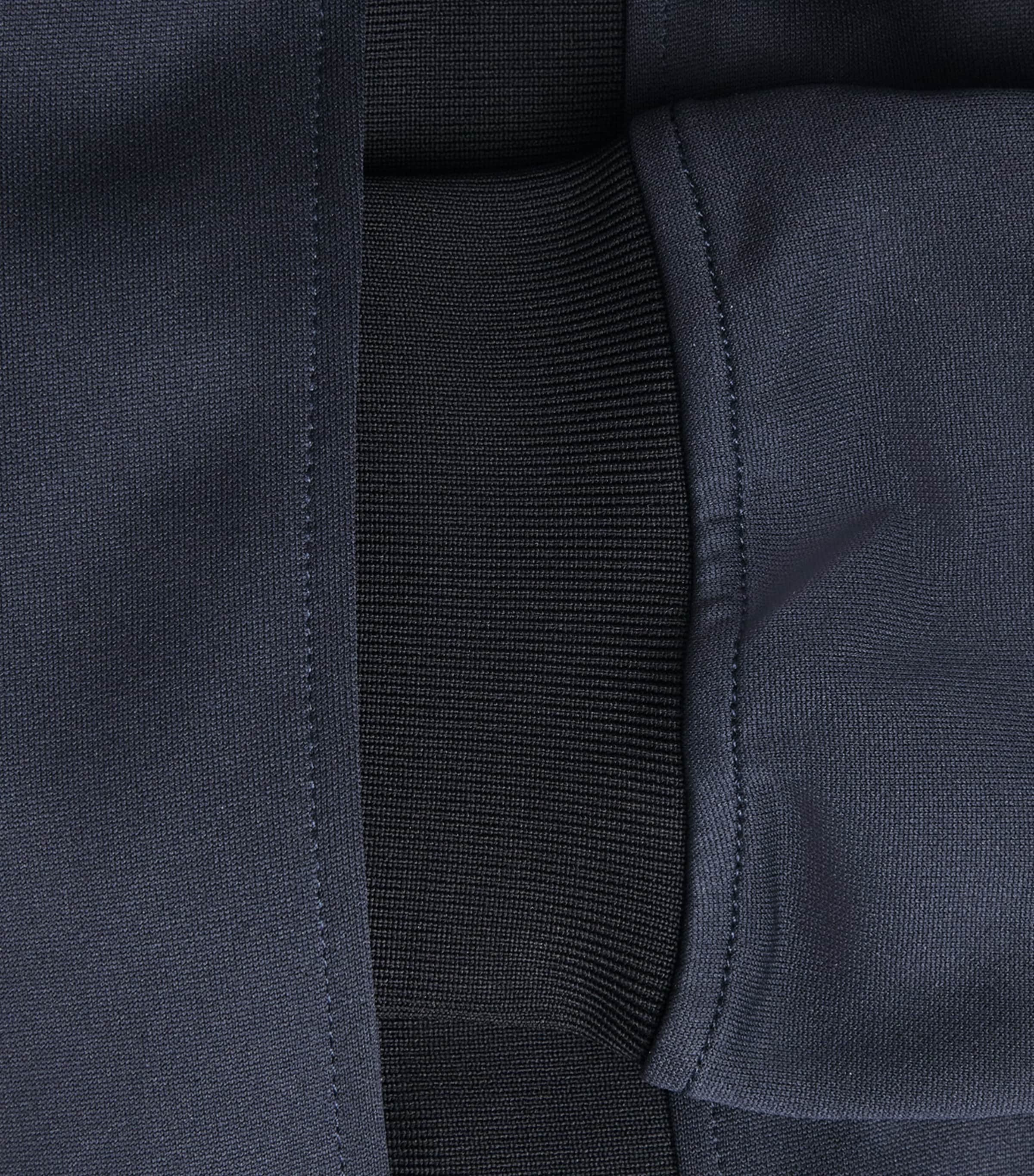 On Mens Courtside Track Jacket Midnight Image 6