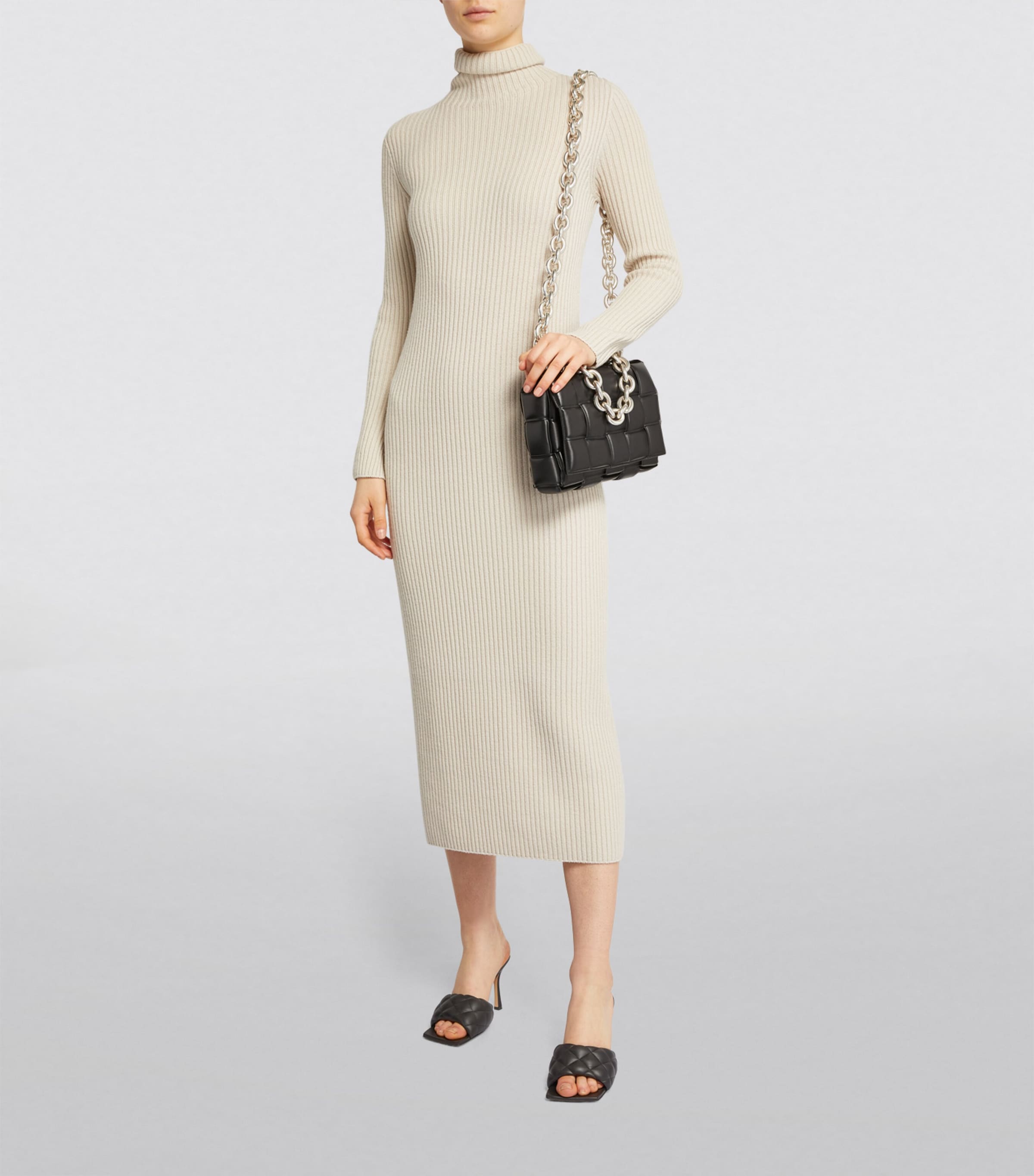 VIP【関税送料無料】希少 BOTTEGA VENETA PADDED LEATHER MULES Padded leather mules in white - Bottega Veneta | Mytheresa