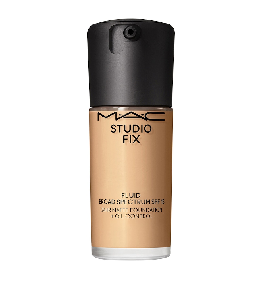 Studio Fix Foundation SPF15 NC41 Image 1