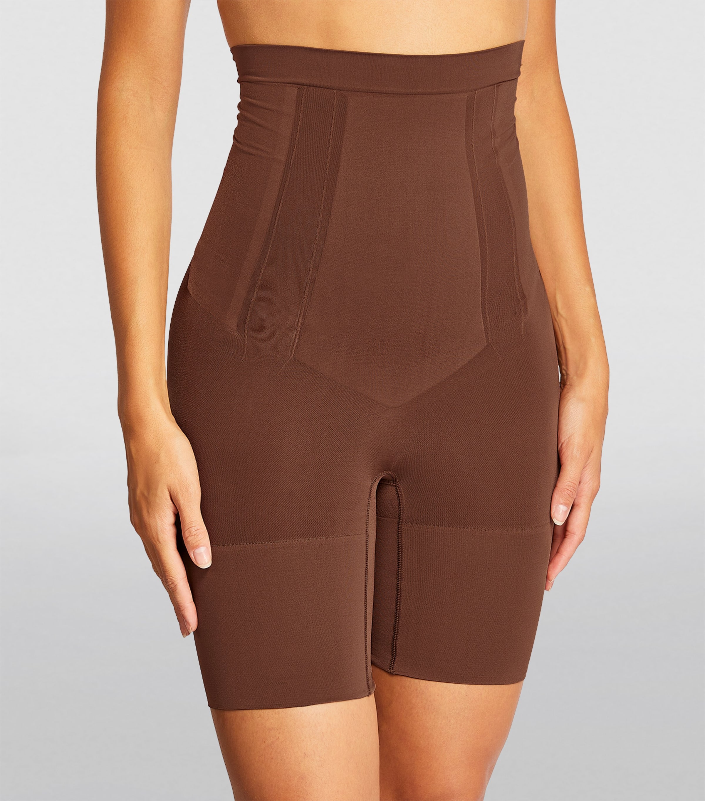 SPANXsculpt OnCore High-Waist Mid-Thigh Shorts - Firm Control CHESTNUT BROWN Image 2