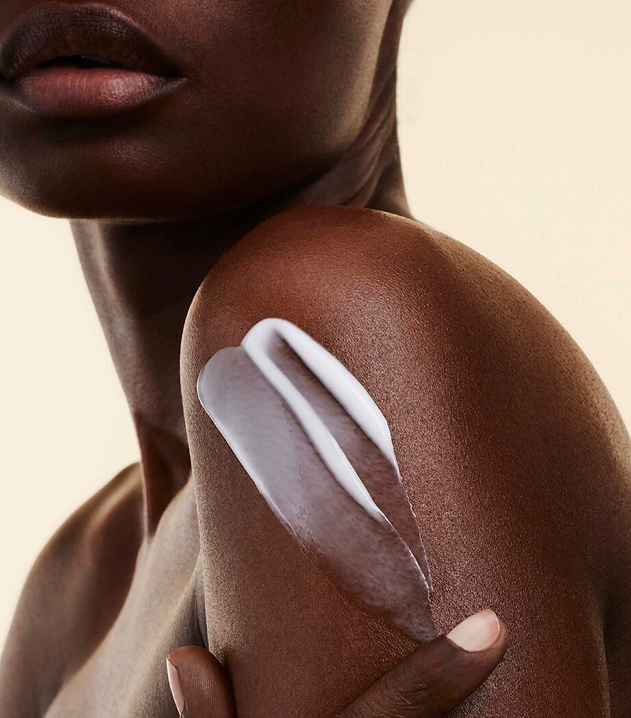 Renew Plus Body Serum (200ml) NO COLOUR Image 5