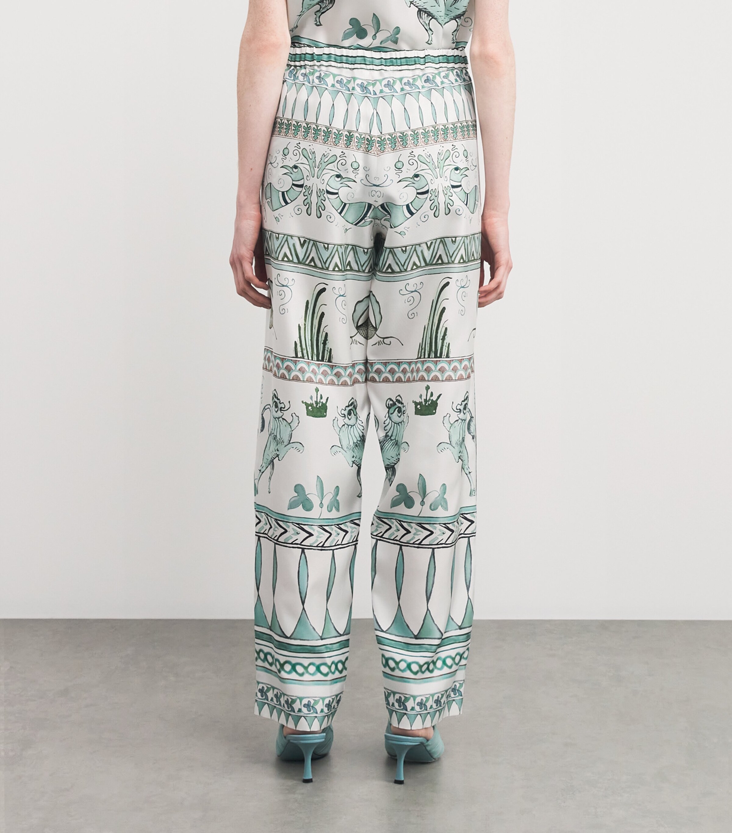【FABIANA FILIPPI】ビスコース&ストライプ シルク パンツ Fabiana Filippi Silk Printed Straight Trousers | Harrods US
