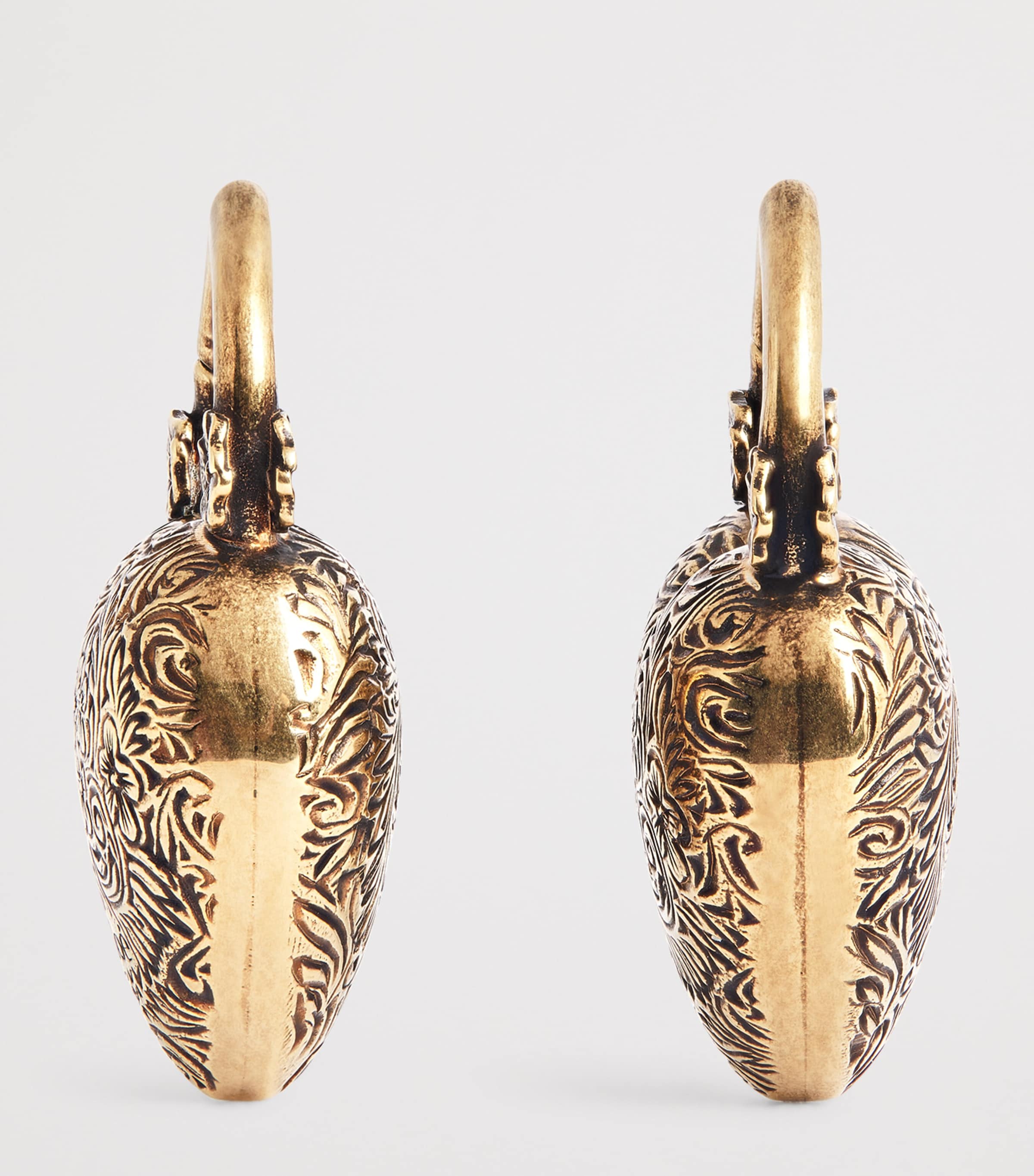 Chloé Victorian Heart Earrings Vintage Gold Image 3