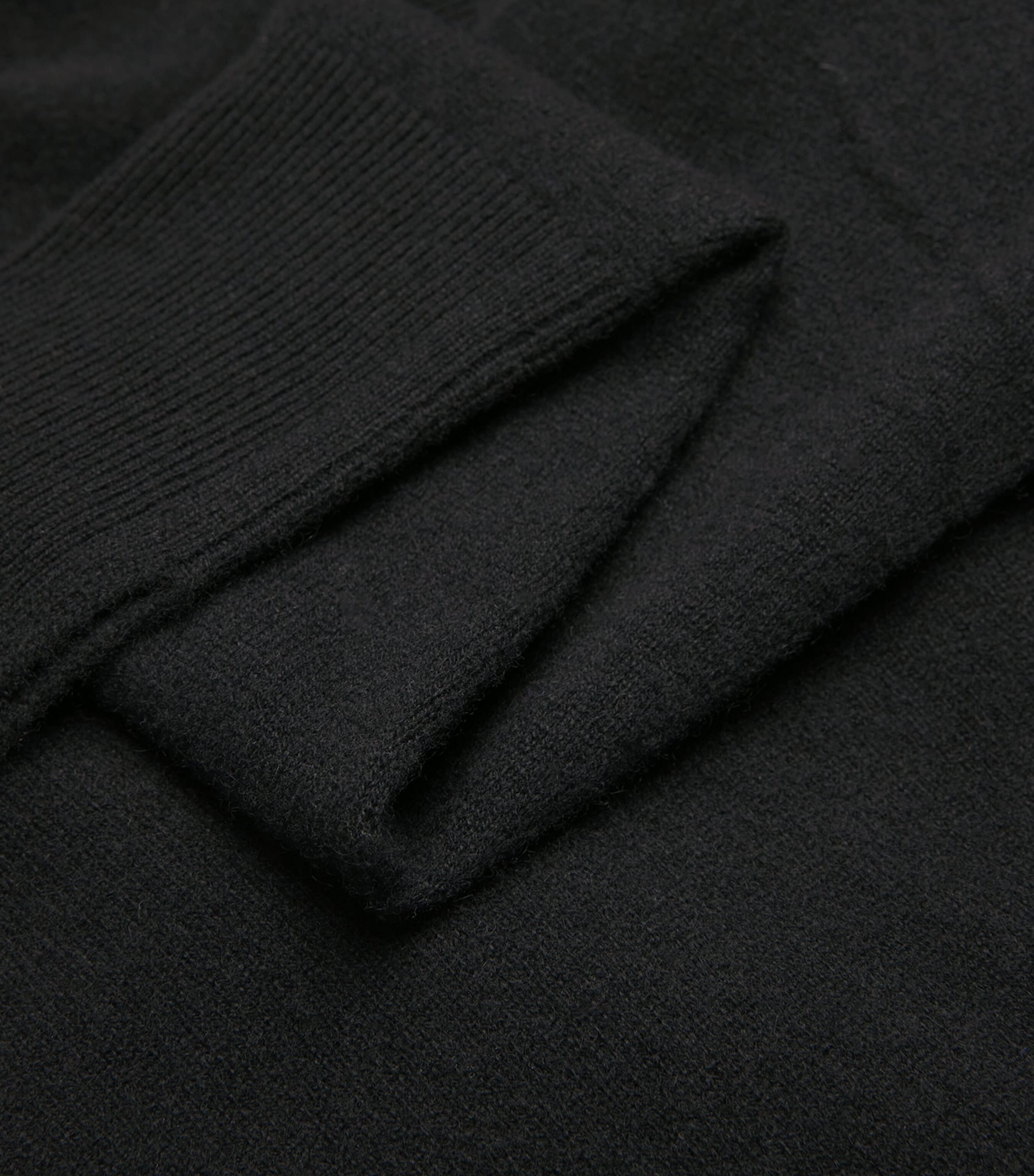 Cashmere V-Neck Sweater BLACK Image 5