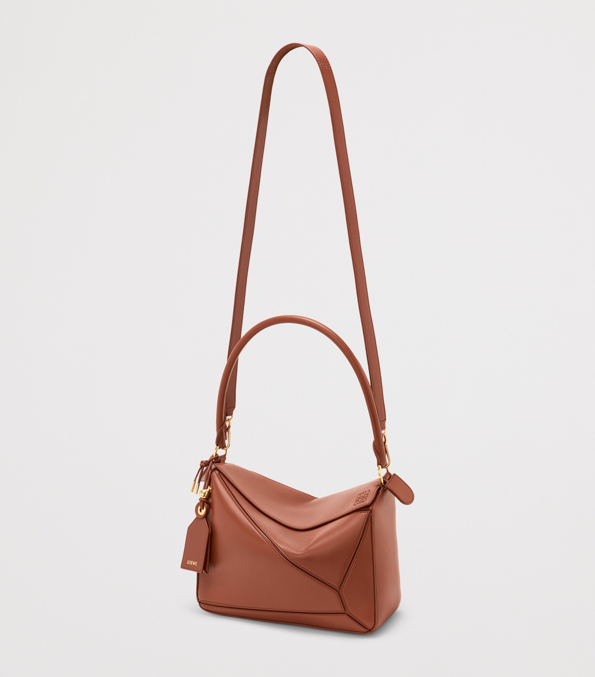 LOEWE Womens Medium Leather Featherlight Puzzle Top-Handle Bag Pecan Image 6