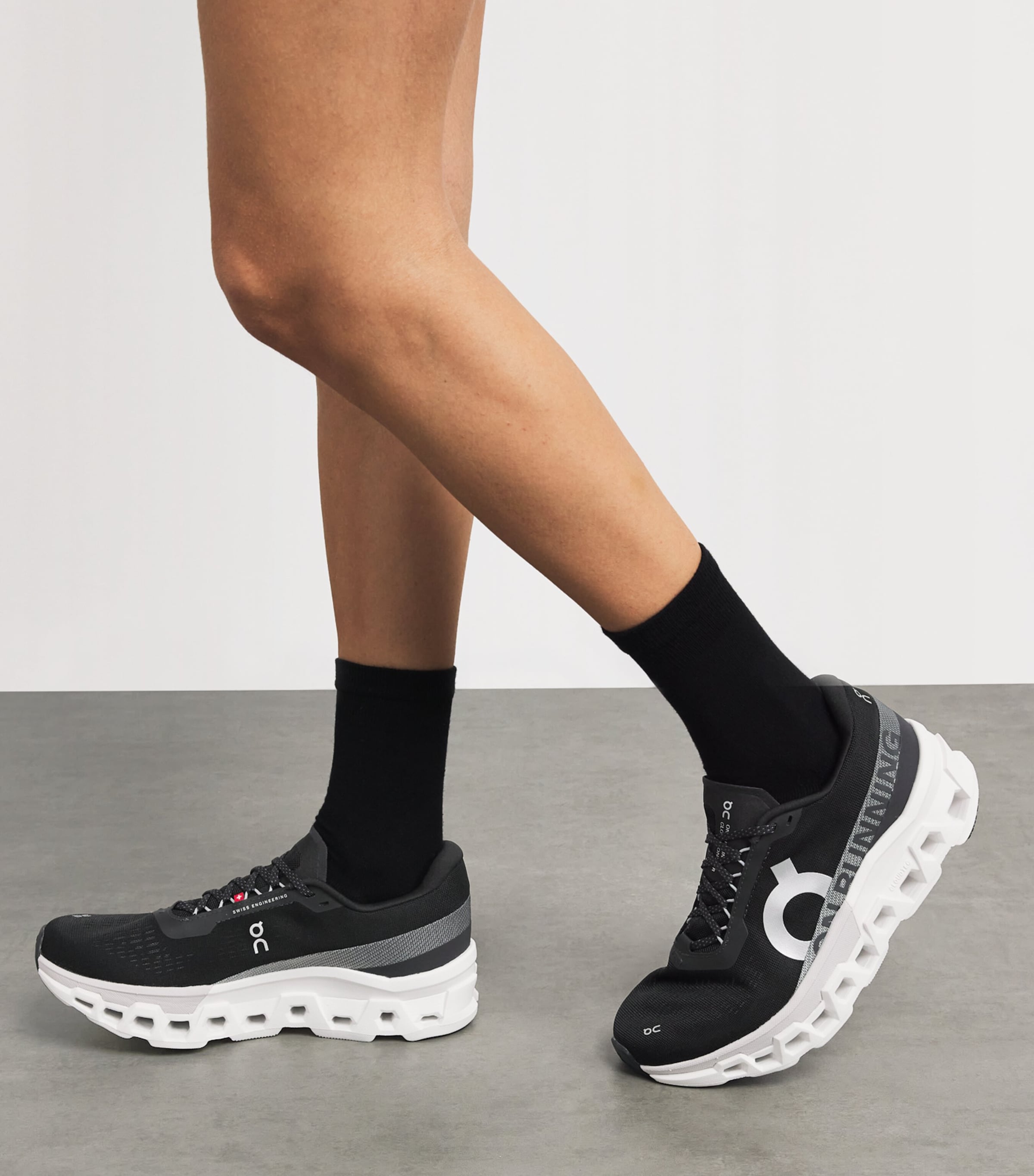 Cloudmonster 2 Trainers BLACK | FROST Image 2