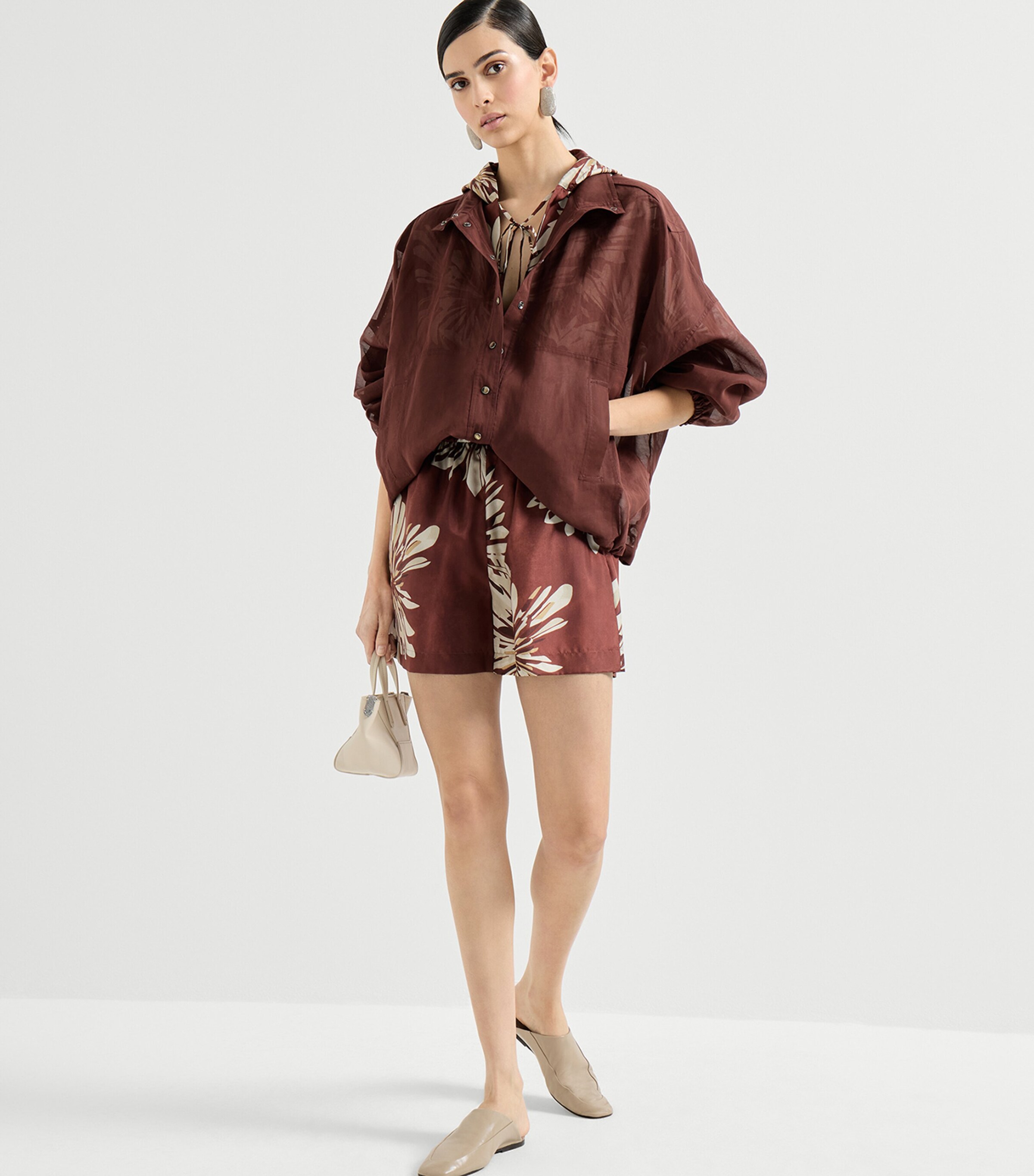 Brunello Cucinelli Womens Silk Floral Shorts Image 2