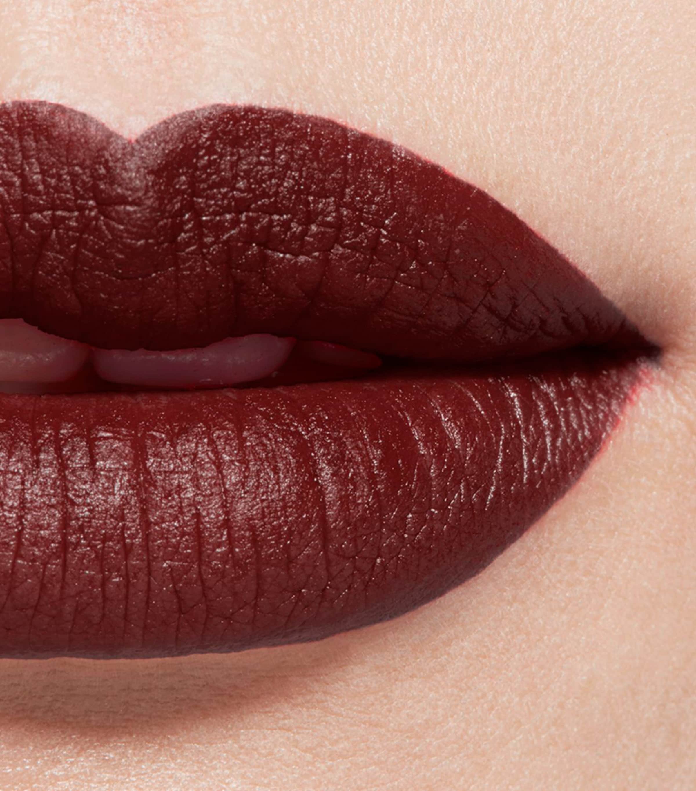 ROUGE ALLURE VELVET LES PERLES Luminous Matte Lip Colour 467 PRECIEUSE Image 3