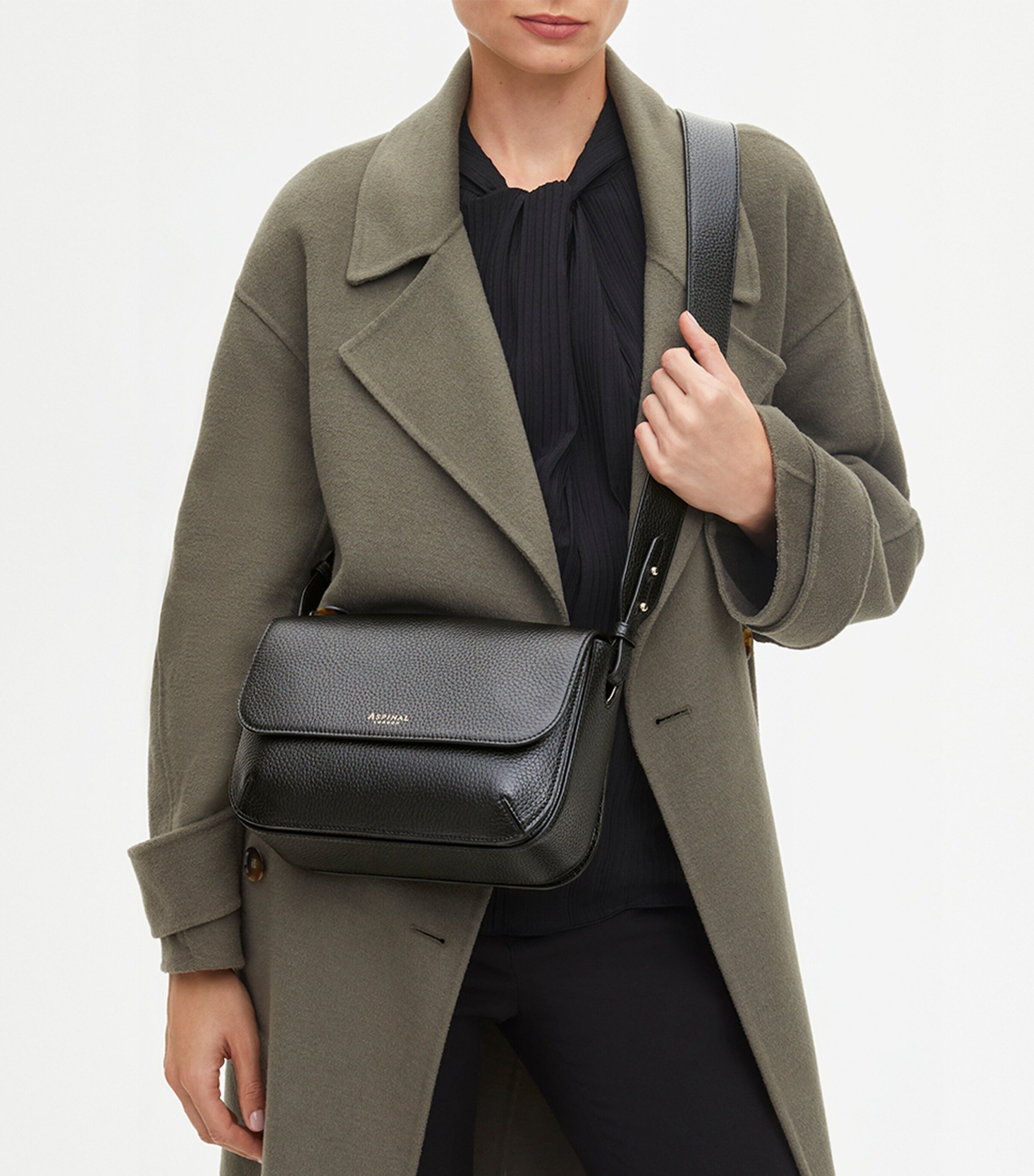 Leather Ella Grande Cross-Body Bag BLACK Image 7