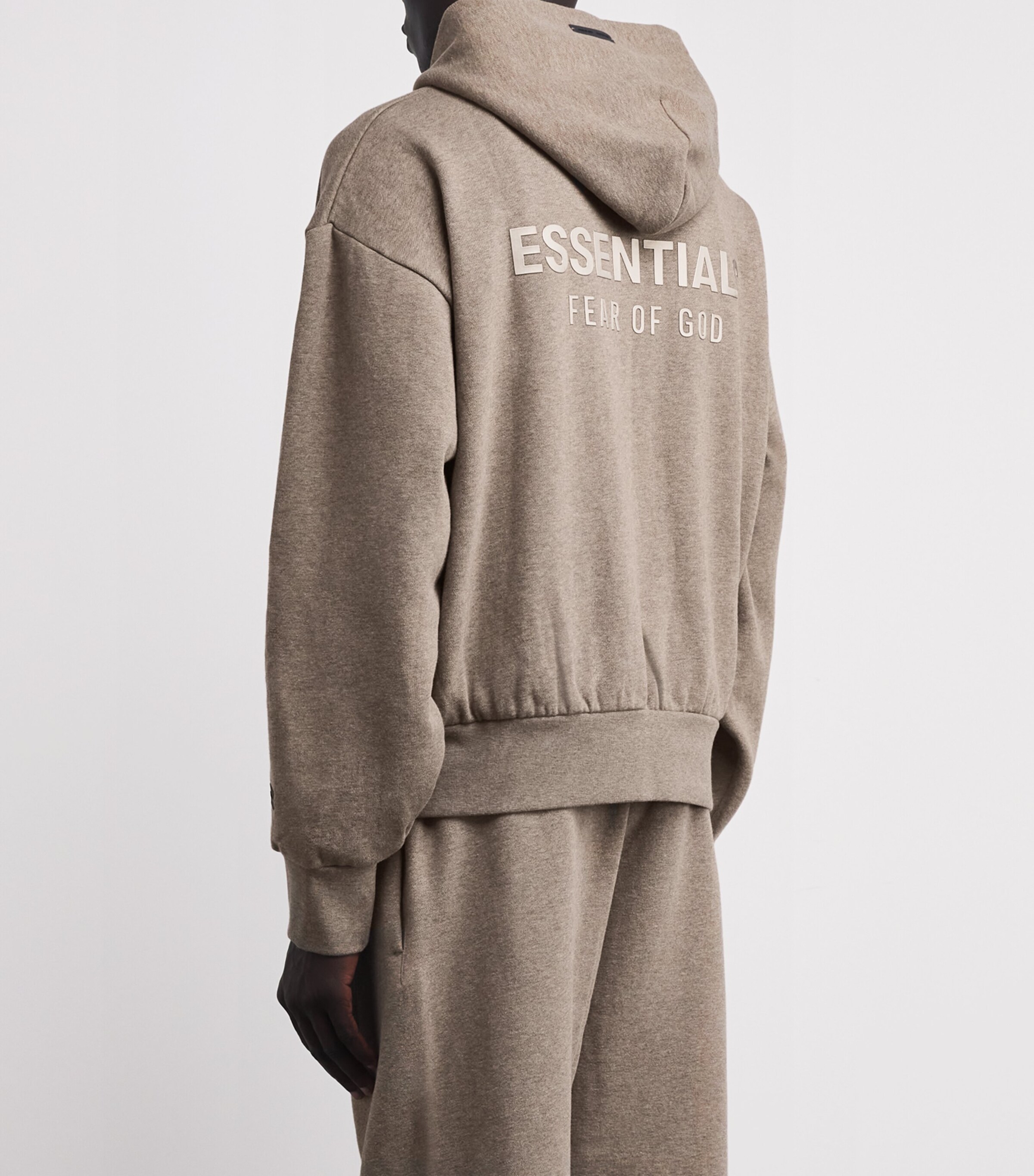 FEAR OF GOD ESSENTIALS Mens Cotton-Blend Logo Zip Hoodie Homestead Heather Image 4