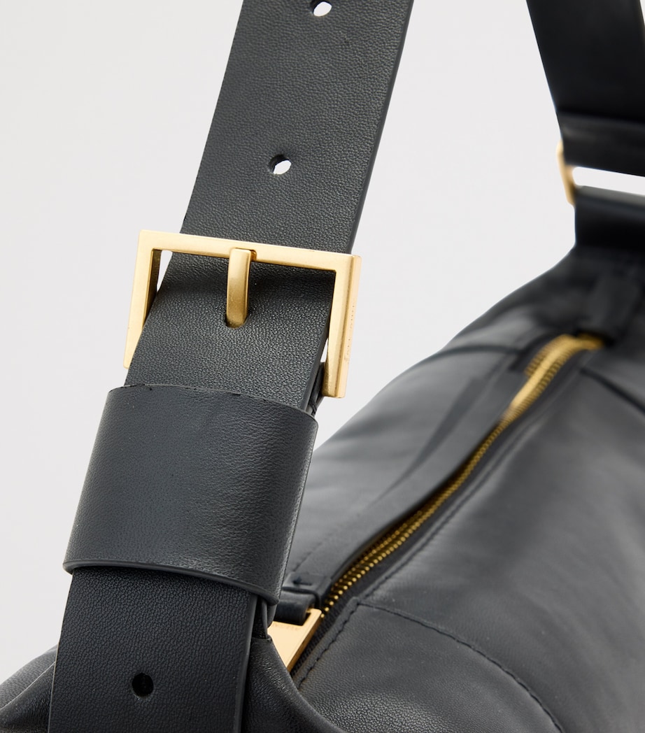 Leather Vega Shoulder Bag BLACK Image 5