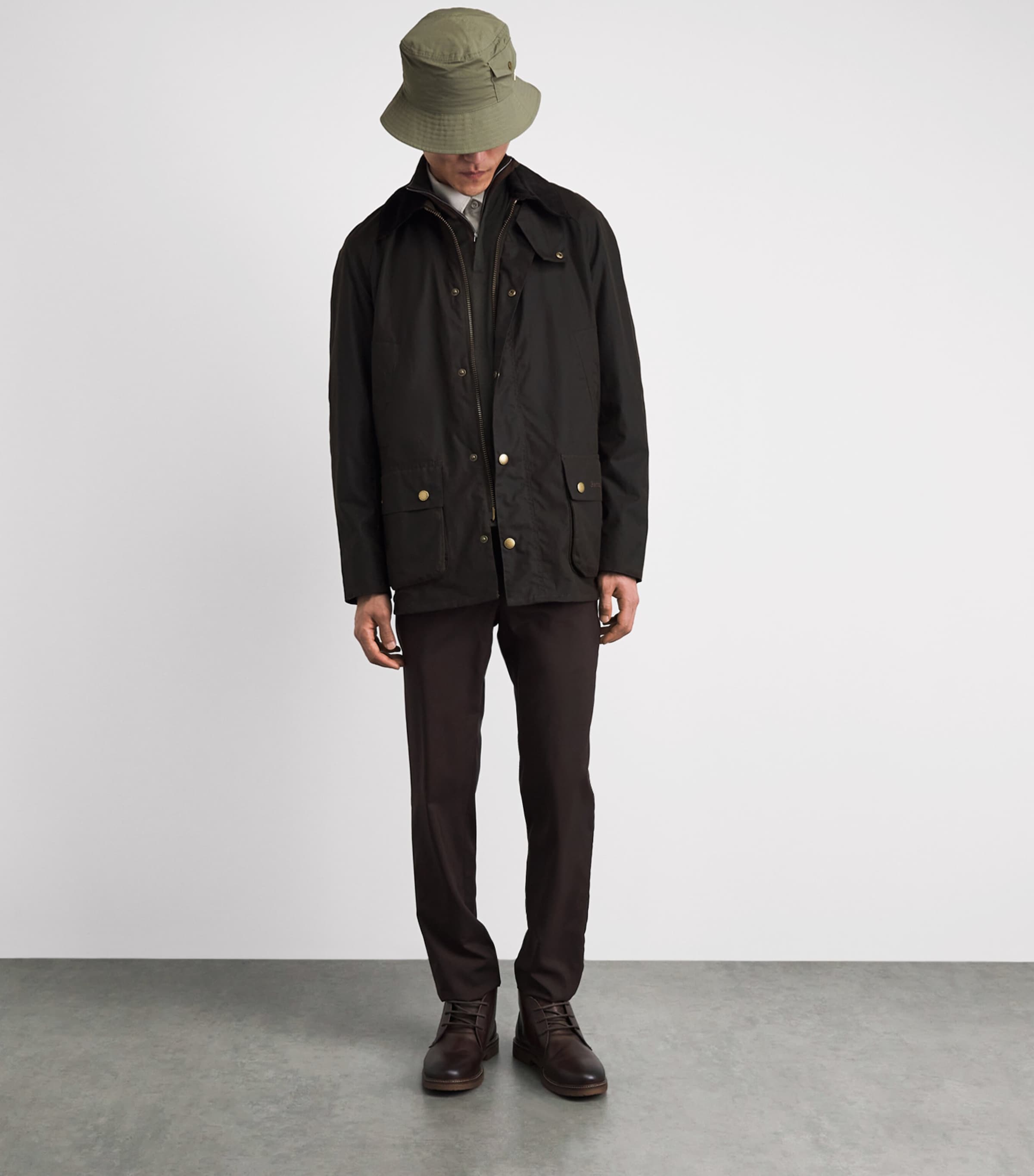 Showerproof Tracker Bucket Hat DUSTY OLIVEOL39 Image 4