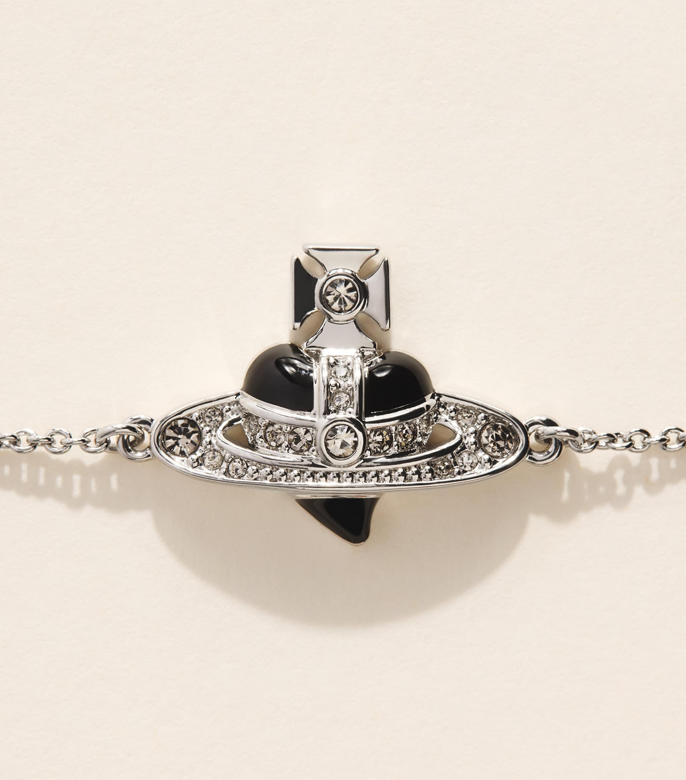 Vivienne Westwood New Diamante Heart Bracelet Plat/blk Dmn Cr Image 3