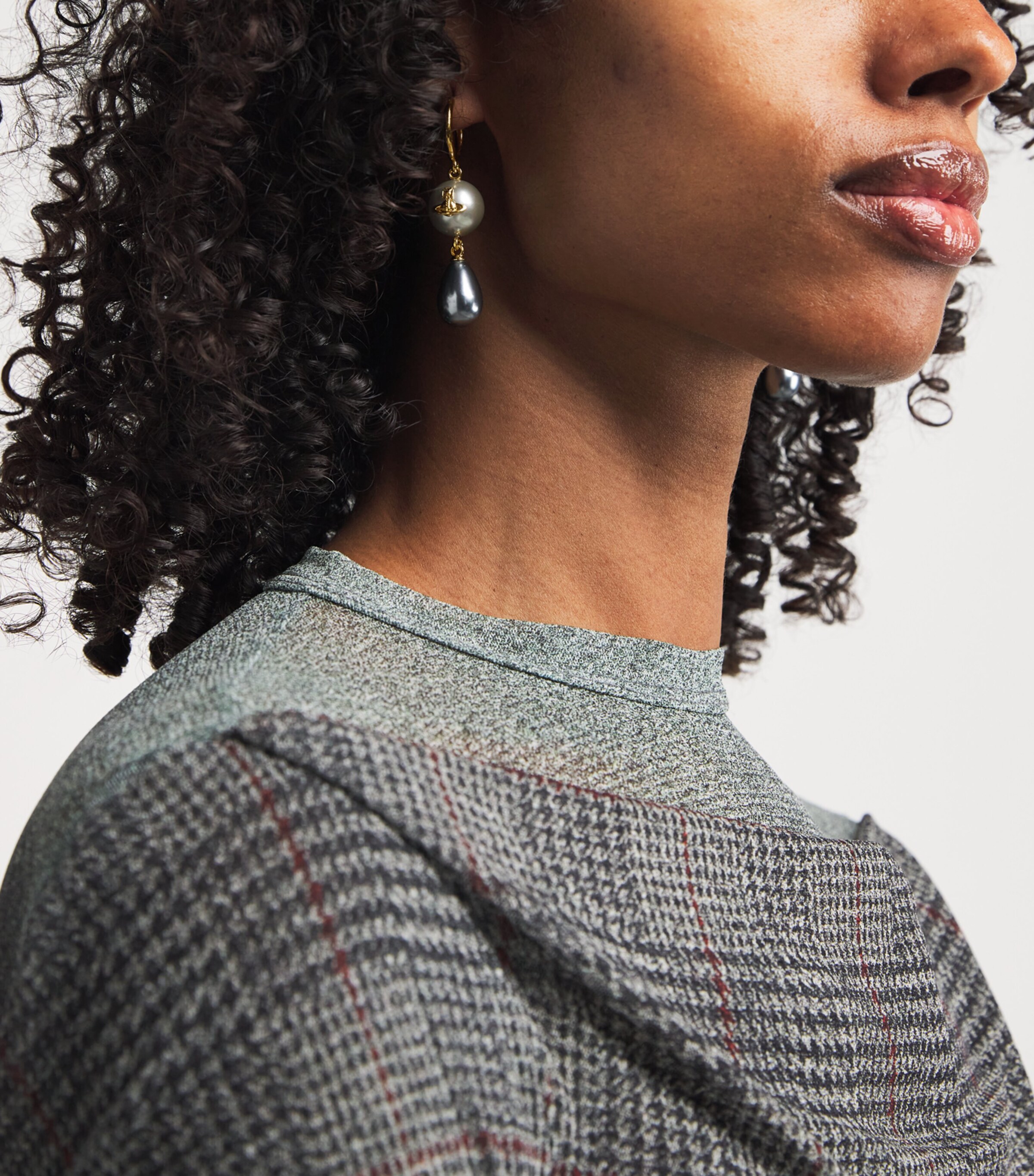 Faux Pearl Martha Drop Earrings R961 GLD/GREY PRL Image 2