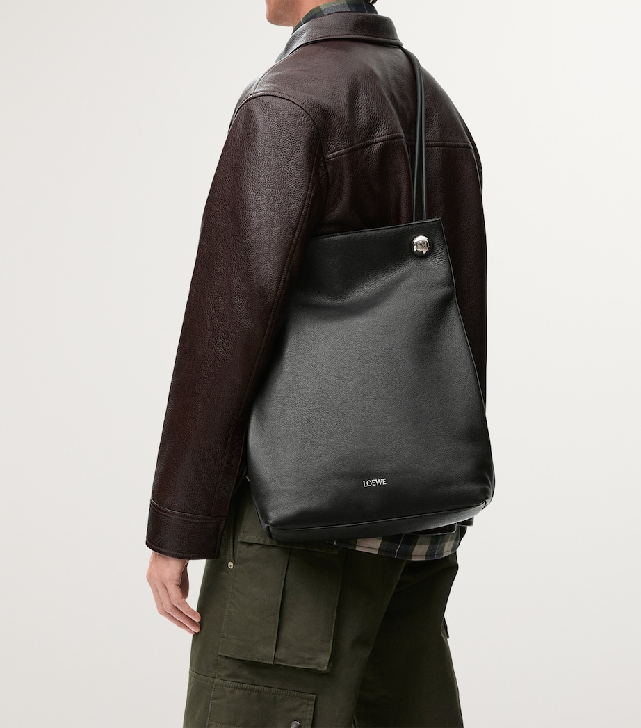 Leather Pebble Shoulder Bag BLACK Image 7