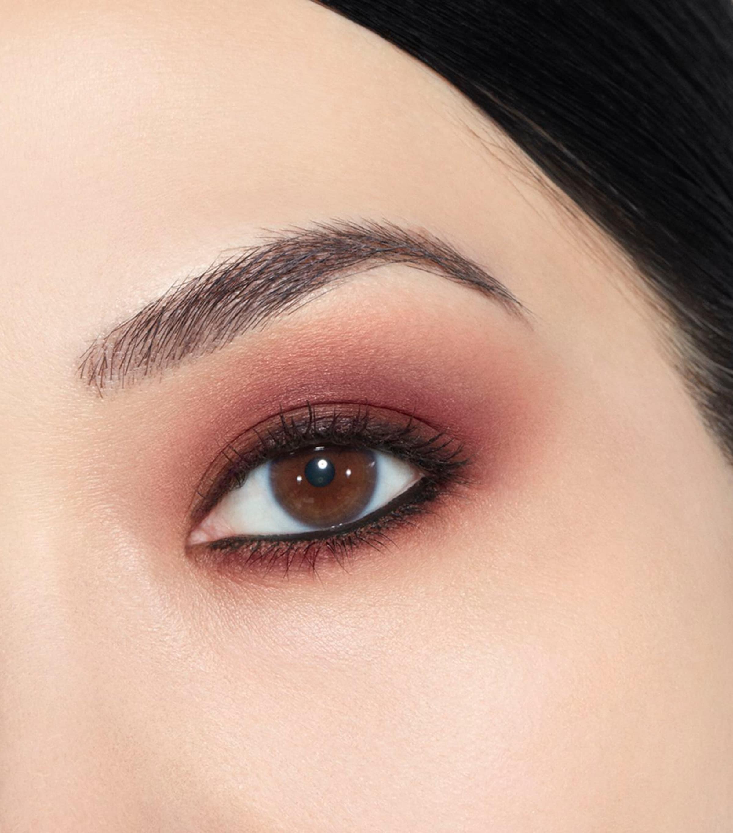 Ombre Essentielle Multi-Use Longwearing Eyeshadow 240 BRUN FAUVE Image 3