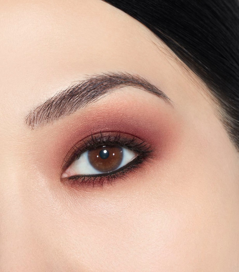 Ombre Essentielle Multi-Use Longwearing Eyeshadow 240 BRUN FAUVE Image 3