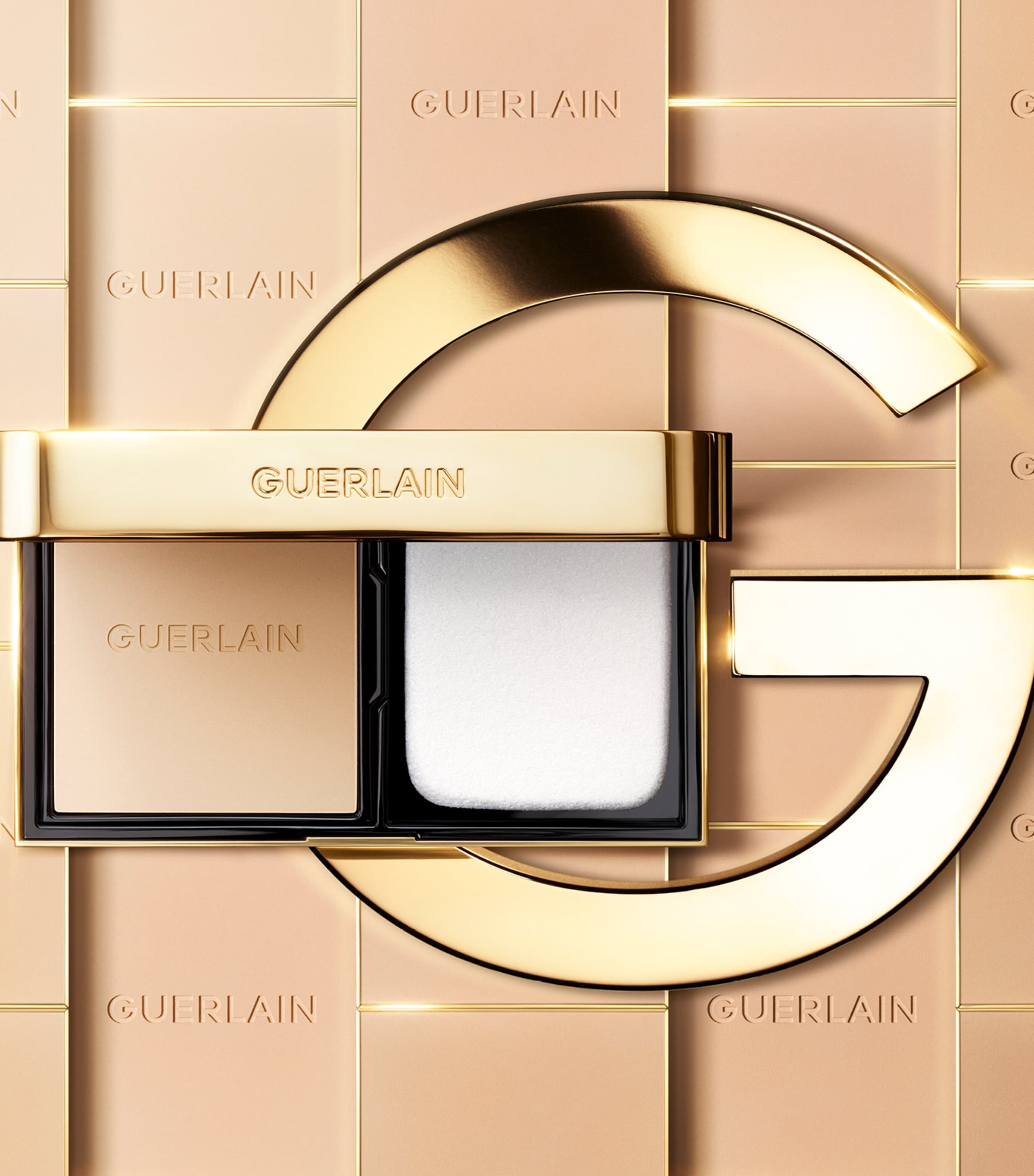 Guerlain Parure Gold Skin Control Matte Compact Foundation Image 5