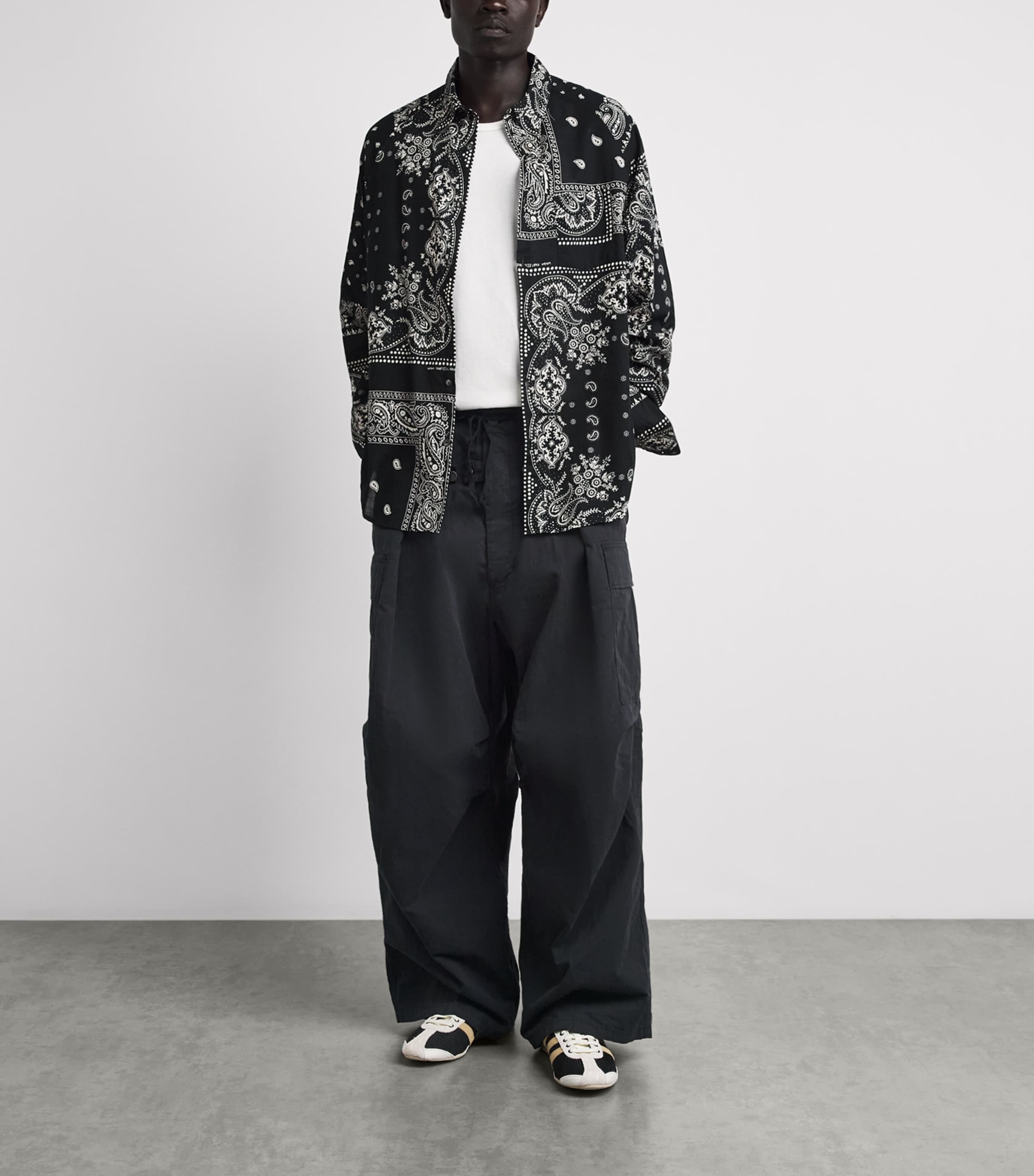 Kapital Mens Ripstop Jumbo Cargo Trousers Black Image 2
