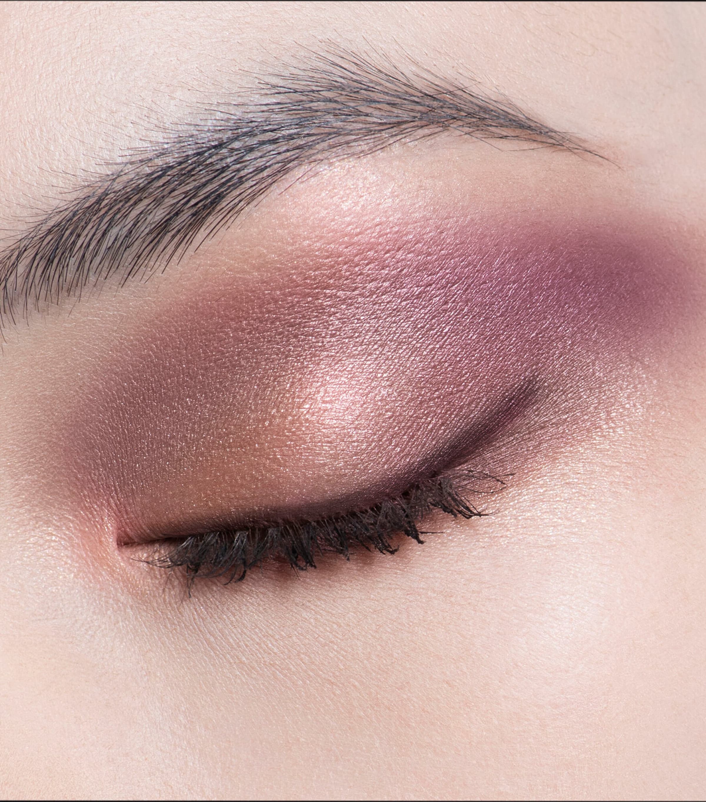DIOR Diorshow 5 Couleurs Eyeshadow Palette Plum Tutu Image 2
