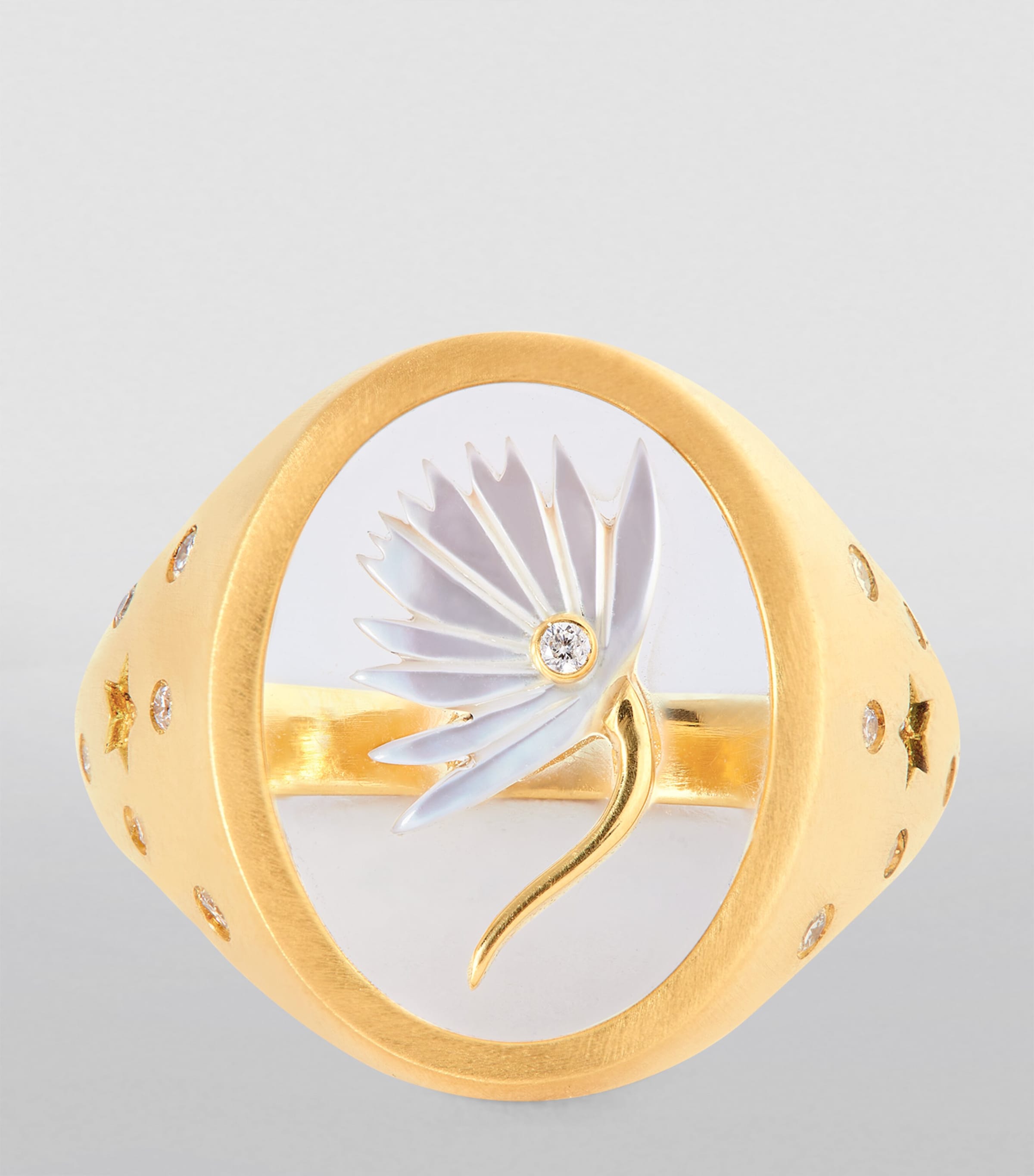 L'ATELIER NAWBAR Yellow Gold, Diamond and Mother-of-Pearl Wared 2.0 Ring White Image 3
