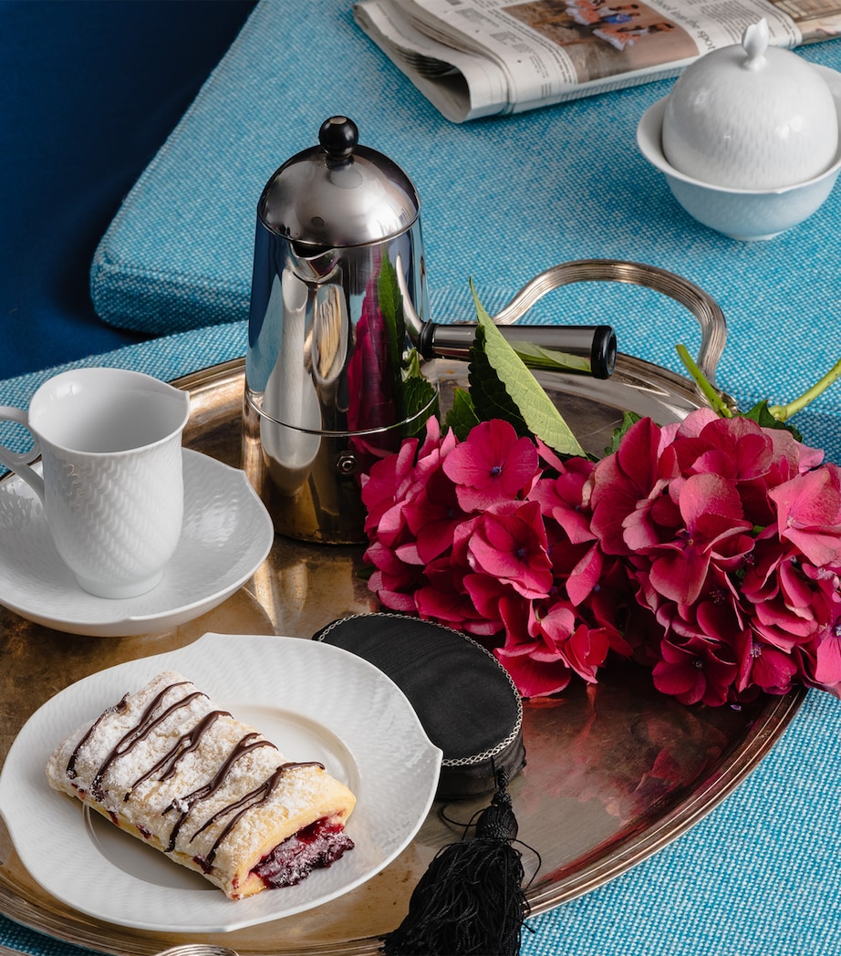 Waves Relief Teacup and Saucer WHITE Image 3