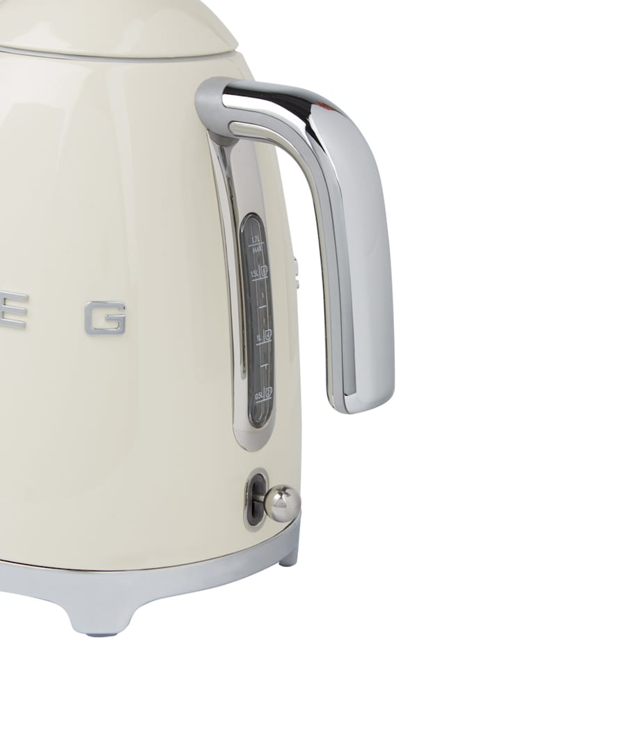 Retro Kettle CREAM Image 3